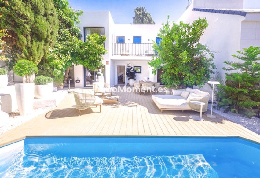 Resale - Detached villa - Fuengirola - Los Pacos