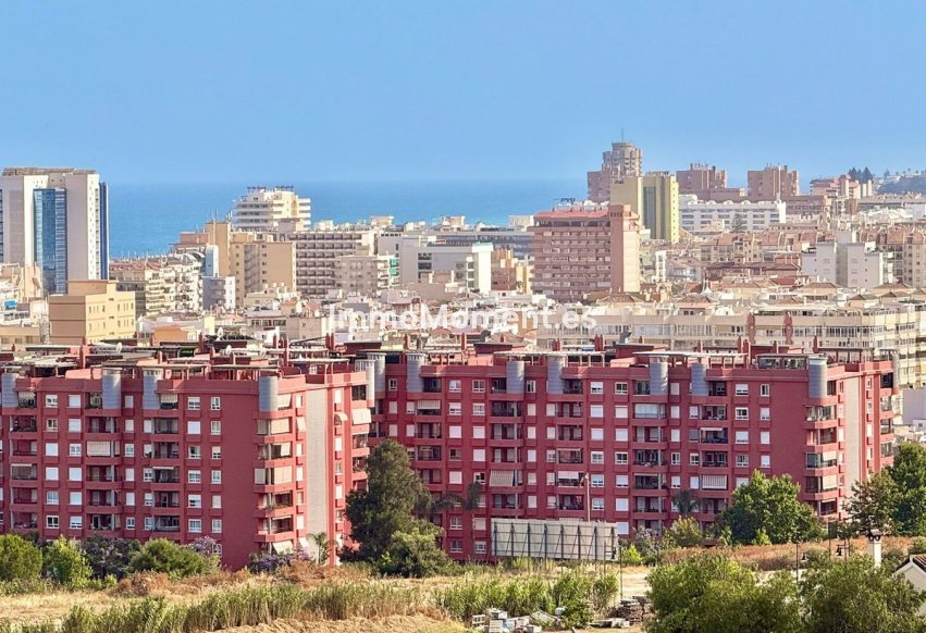 Resale - Detached villa - Fuengirola - Torreblanca