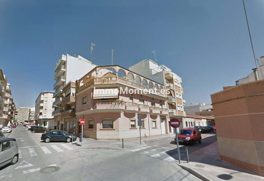 Resale - Detached villa - Guardamar del Segura - Guardamar del Segura Centro