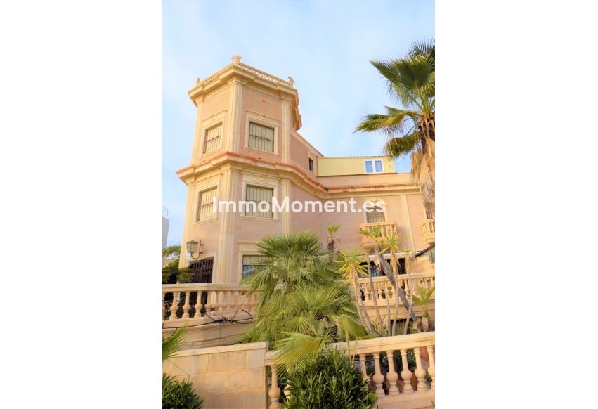 Resale - Detached villa - Guardamar del Segura - Guardamar del Segura Centro