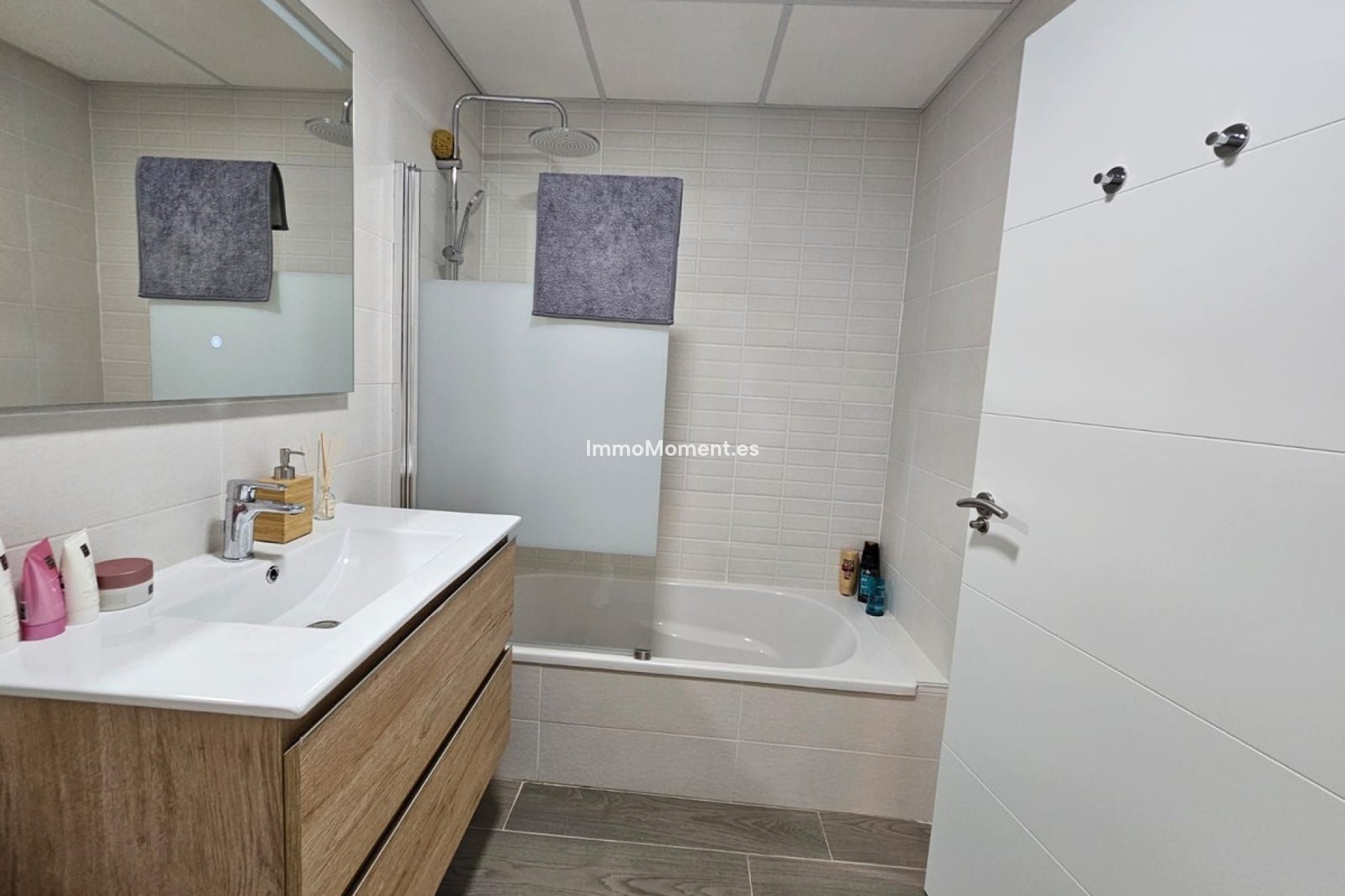 Resale - Detached villa - Inland  - Alhaurín de la Torre