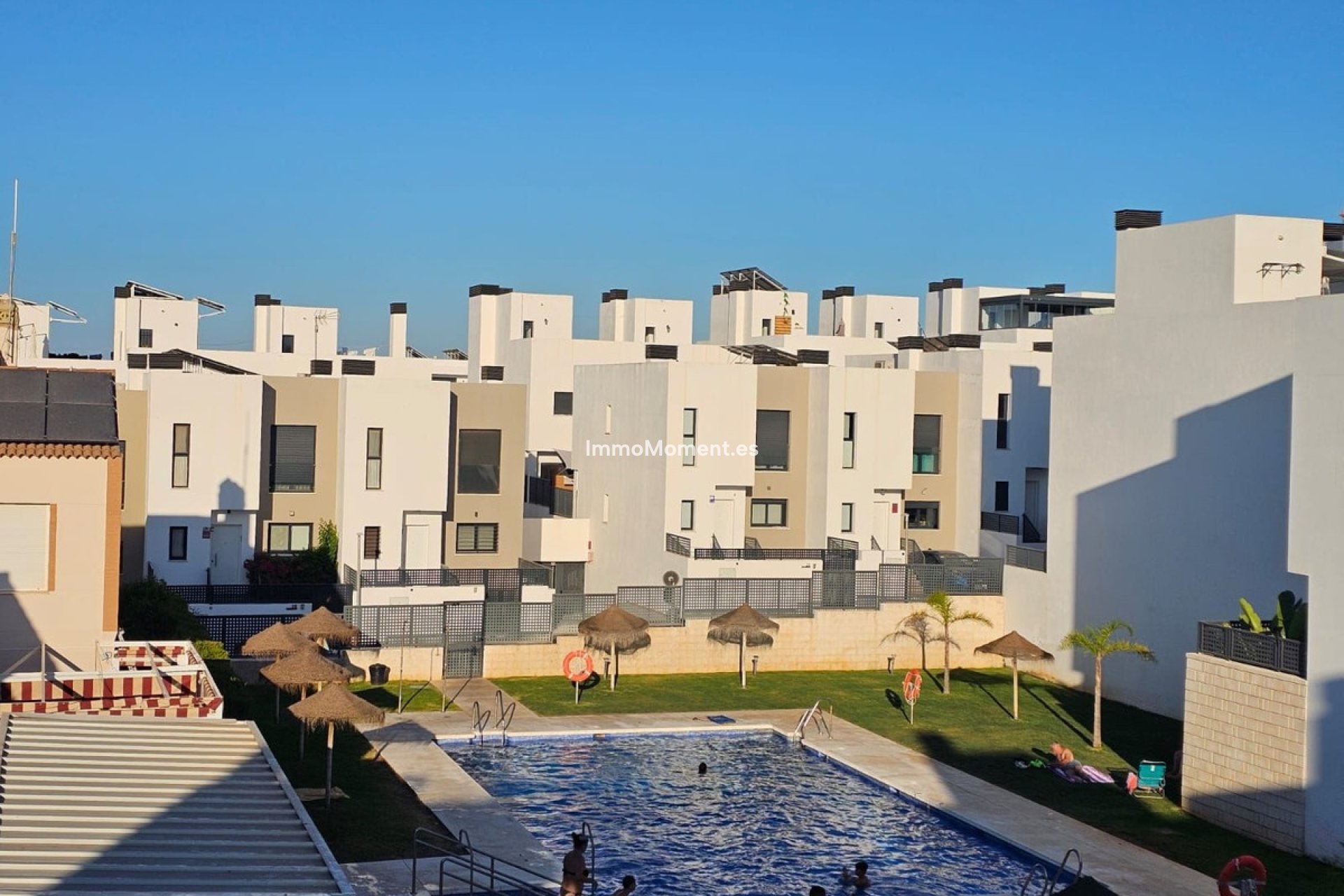 Resale - Detached villa - Inland  - Alhaurín de la Torre