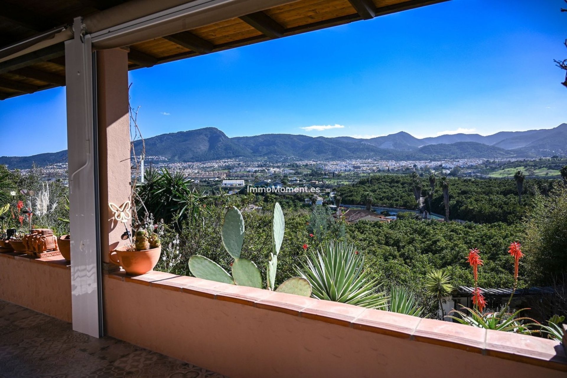 Resale - Detached villa - Inland  - Alhaurín de la Torre