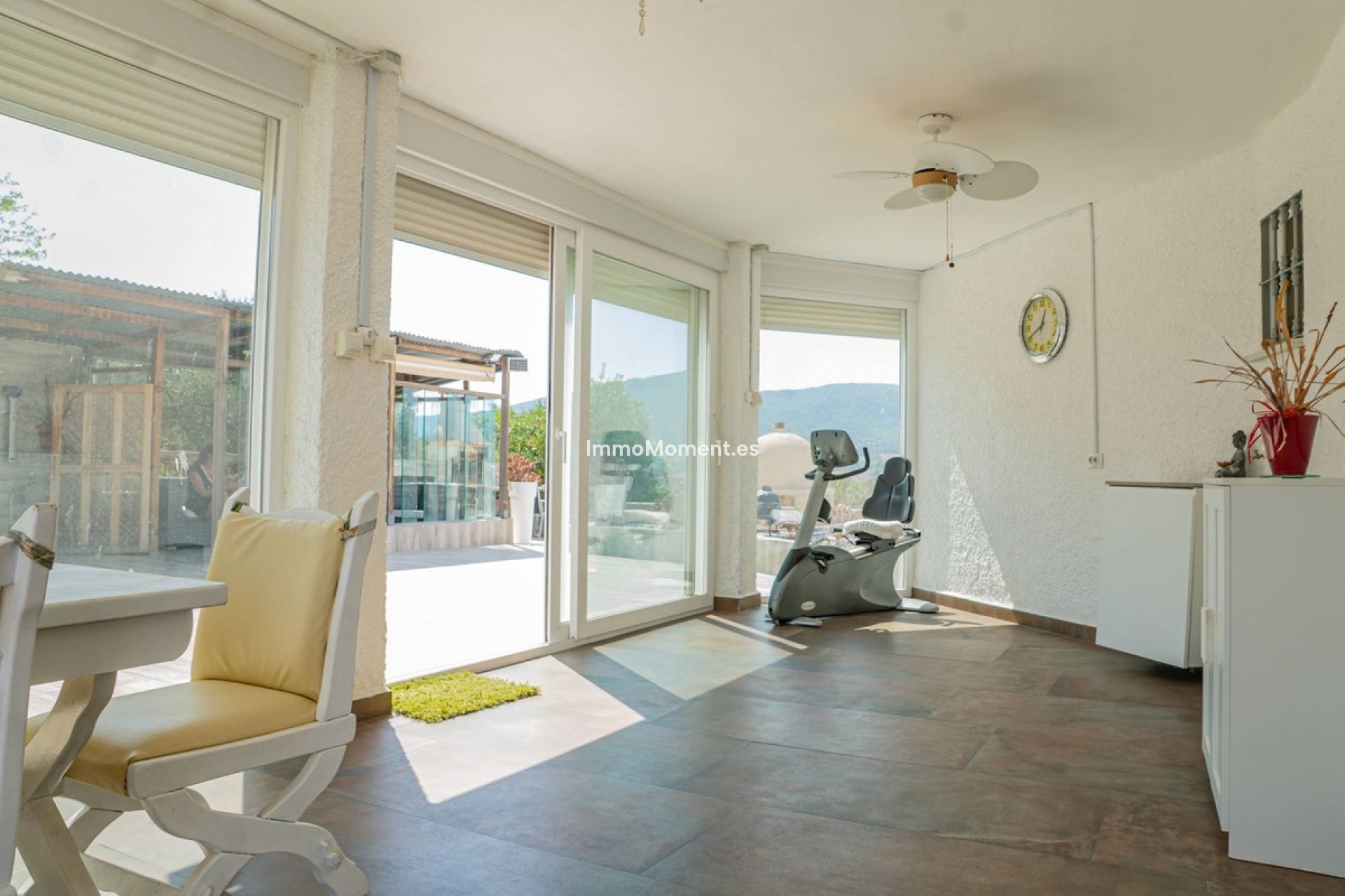 Resale - Detached villa - Inland  - Alhaurín de la Torre