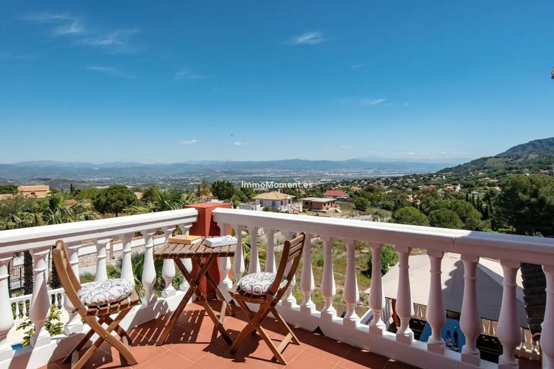 Resale - Detached villa - Inland  - Alhaurín de la Torre