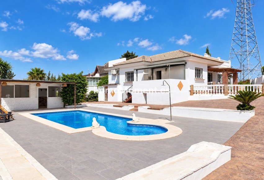 Resale - Detached villa - Inland  - Alhaurín de la Torre