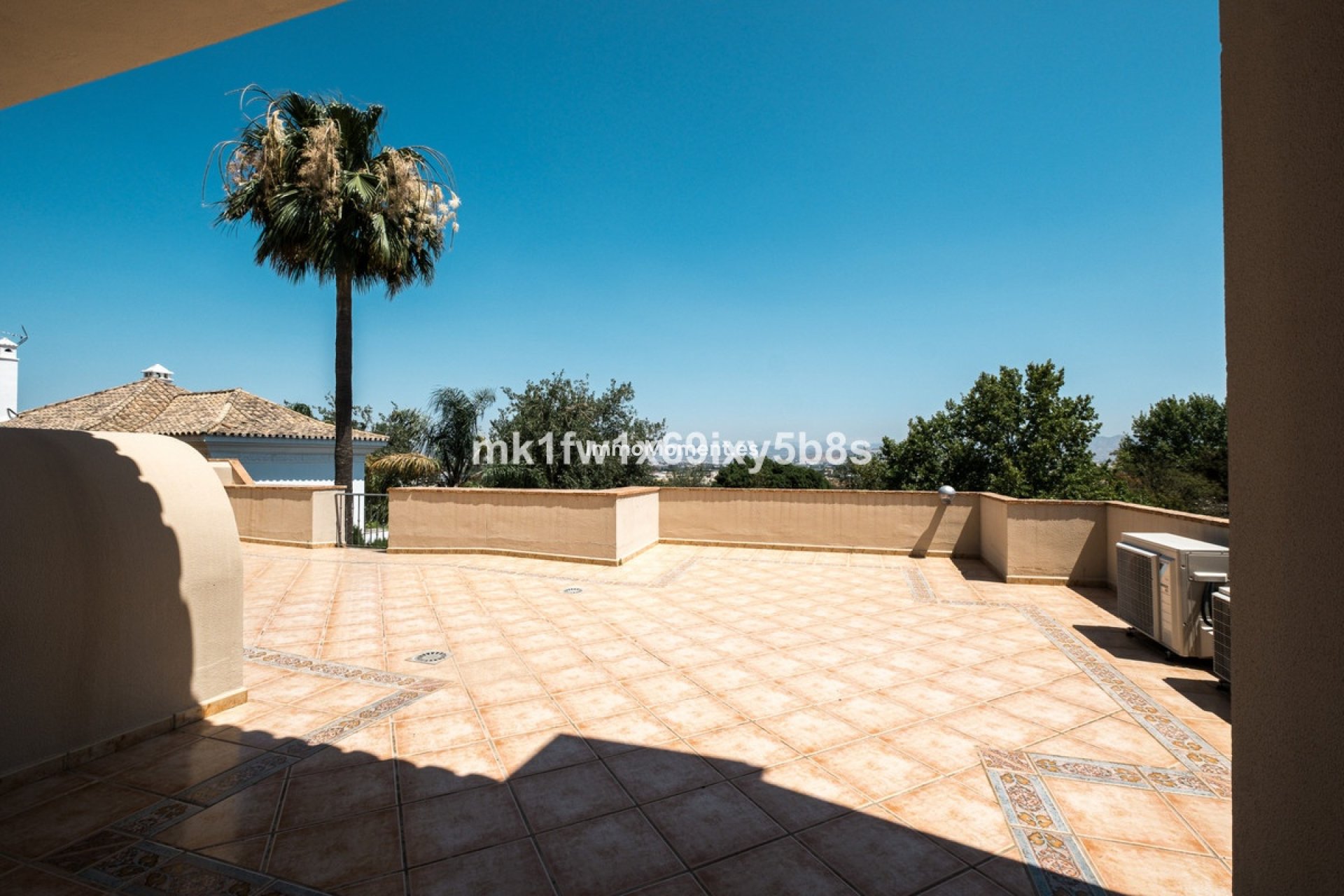 Resale - Detached villa - Inland  - Alhaurín de la Torre