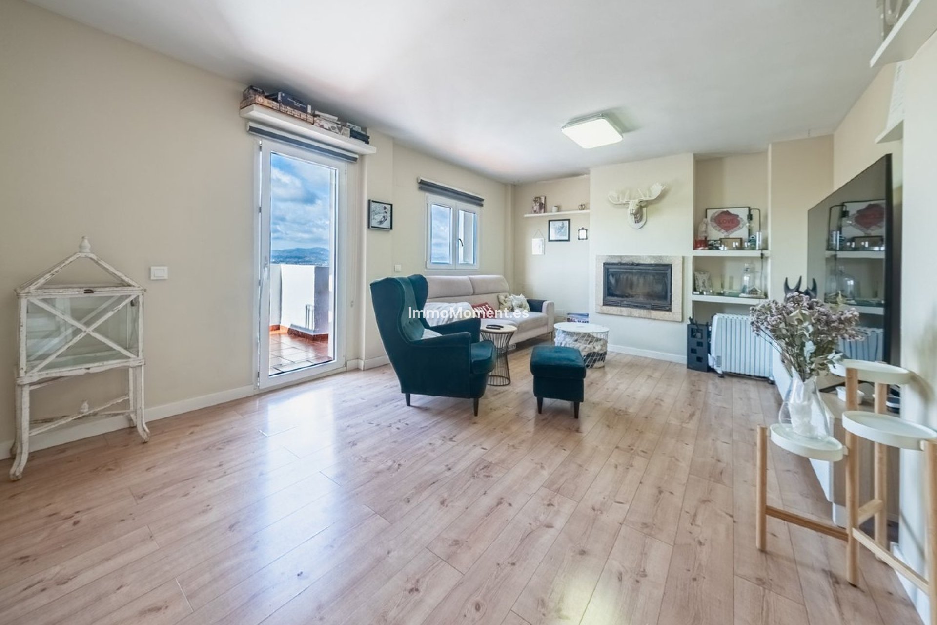 Resale - Detached villa - Inland  - Alhaurín de la Torre