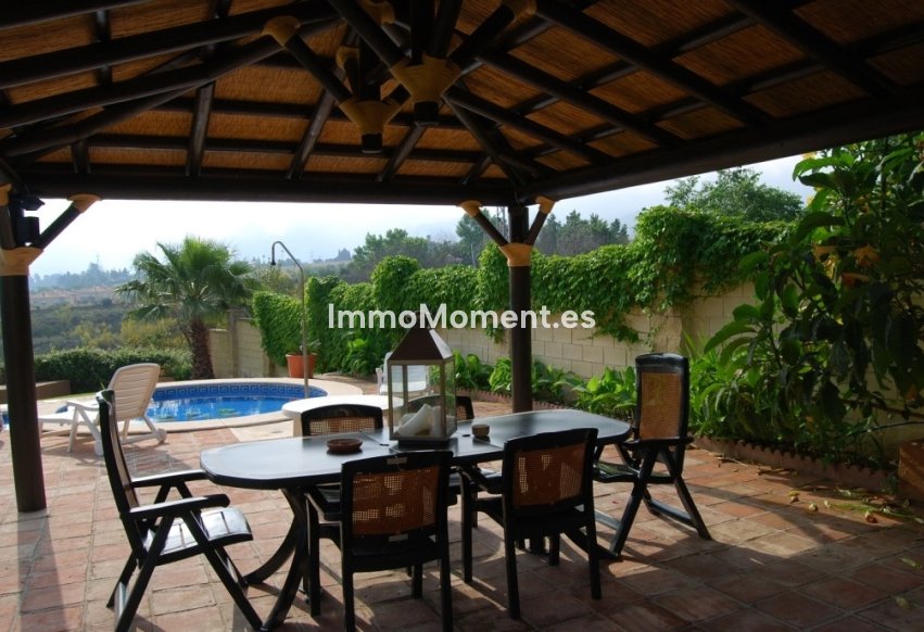 Resale - Detached villa - Inland  - Alhaurín de la Torre