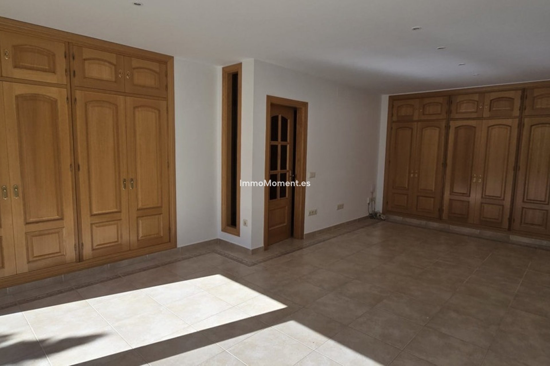 Resale - Detached villa - Inland  - Alhaurín de la Torre