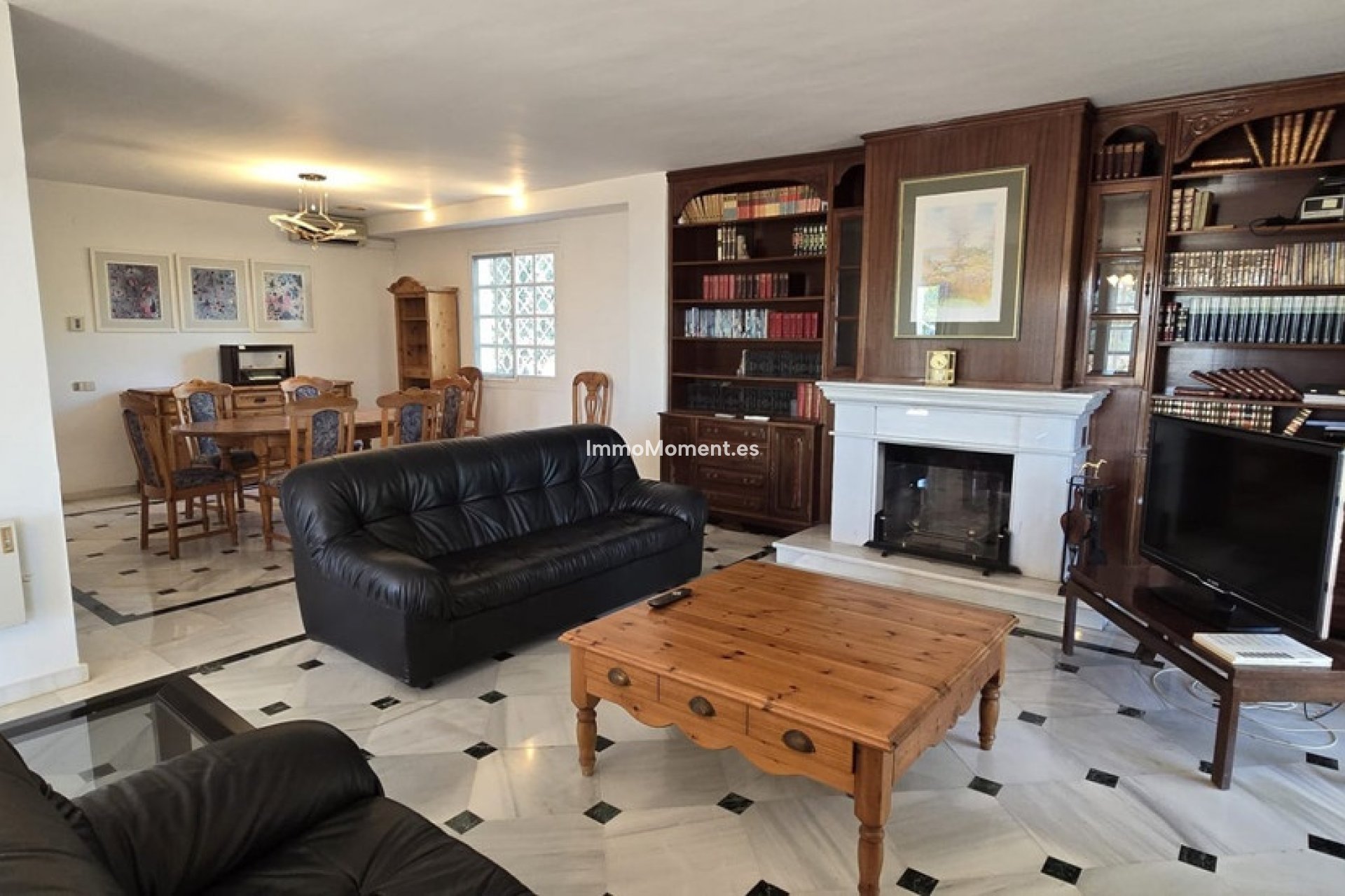 Resale - Detached villa - Inland  - Alhaurín de la Torre