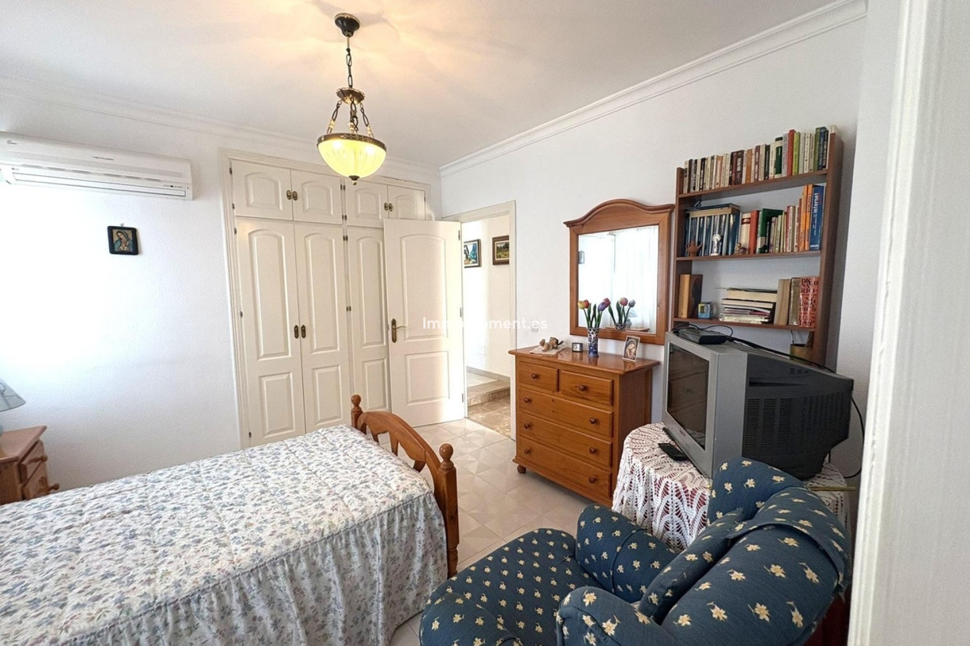 Resale - Detached villa - Inland  - Alhaurín de la Torre