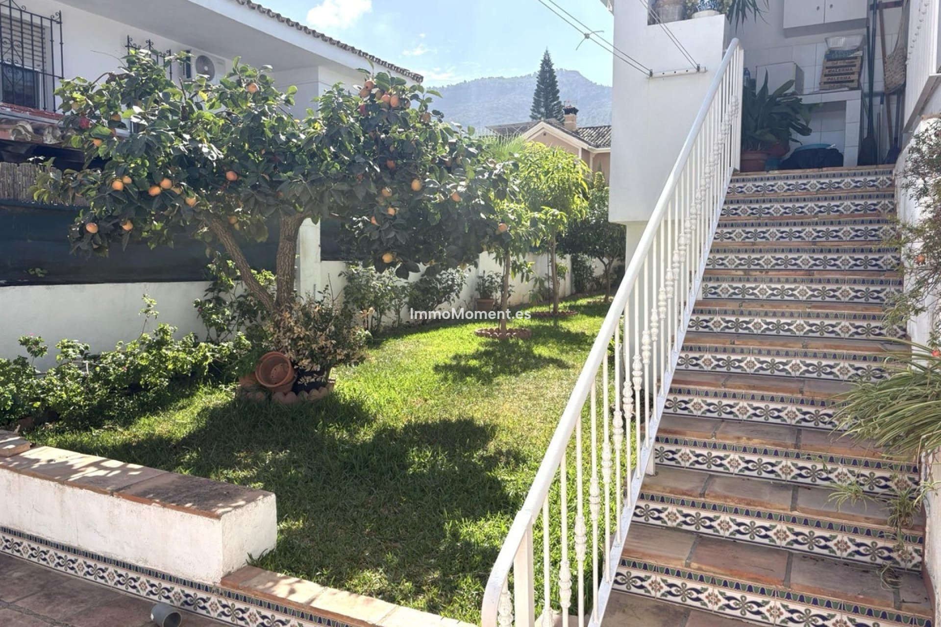 Resale - Detached villa - Inland  - Alhaurín de la Torre