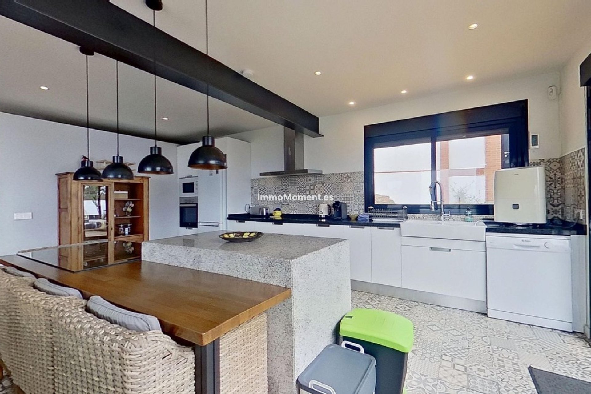 Resale - Detached villa - Inland  - Alhaurín de la Torre