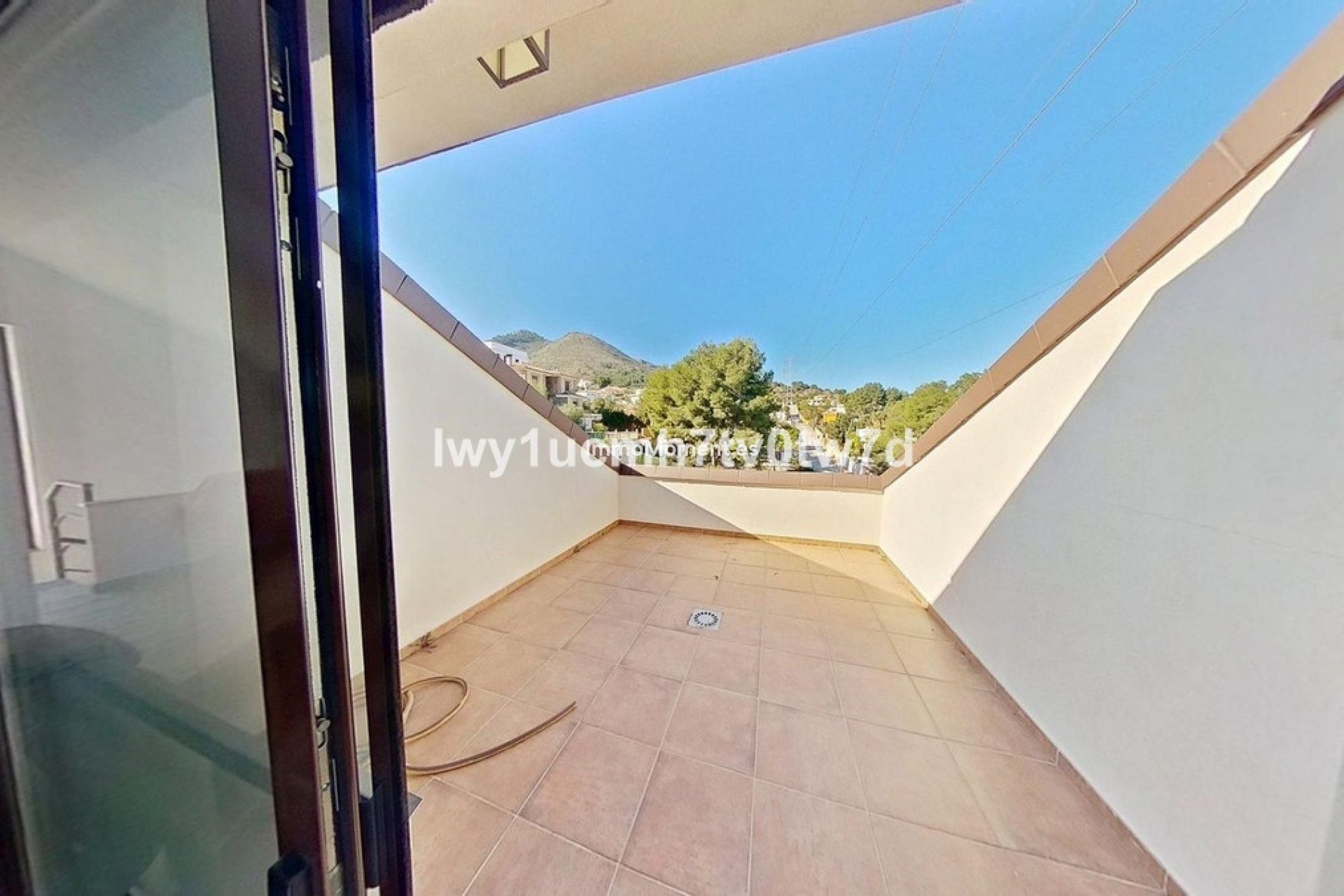 Resale - Detached villa - Inland  - Alhaurín de la Torre