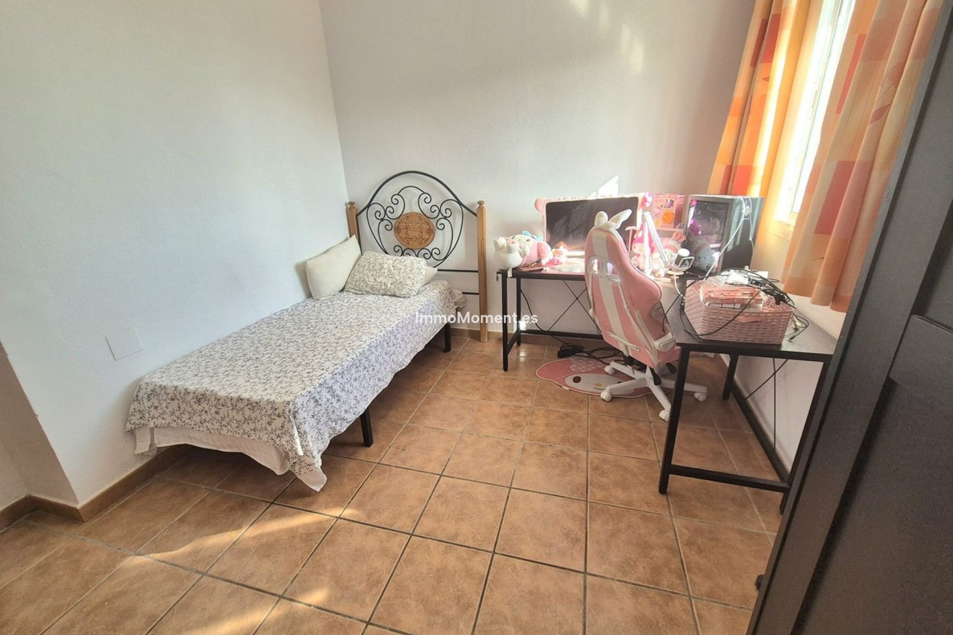 Resale - Detached villa - Inland  - Alhaurín de la Torre