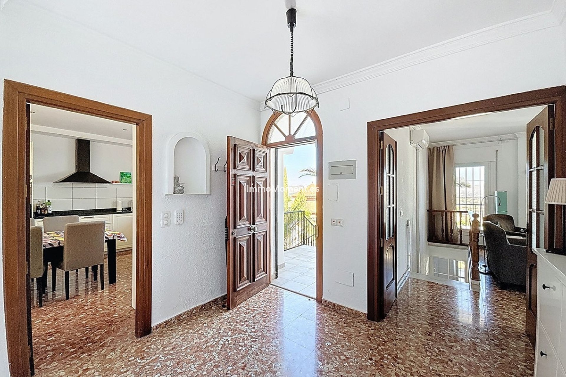 Resale - Detached villa - Inland  - Alhaurín de la Torre
