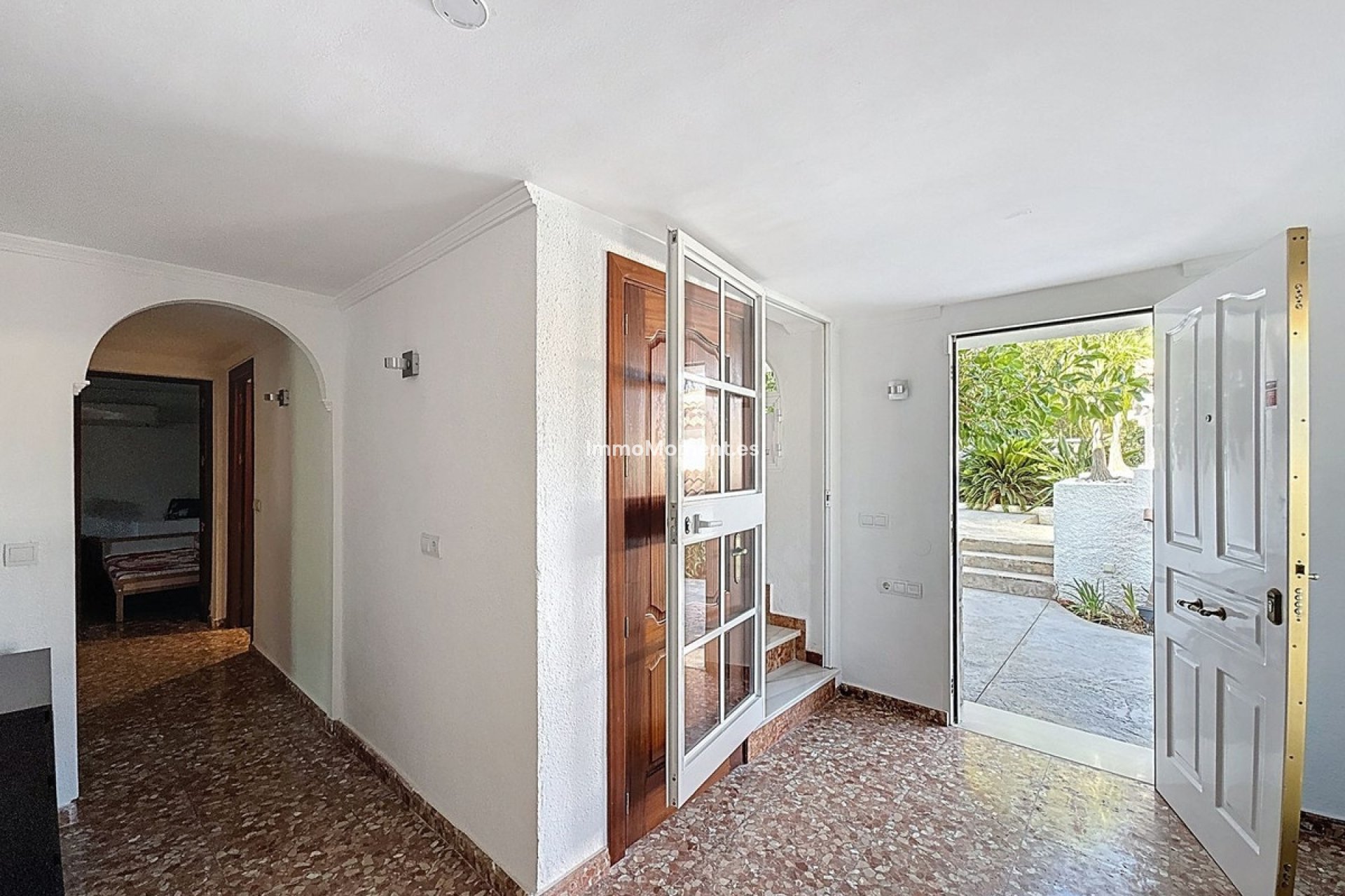 Resale - Detached villa - Inland  - Alhaurín de la Torre