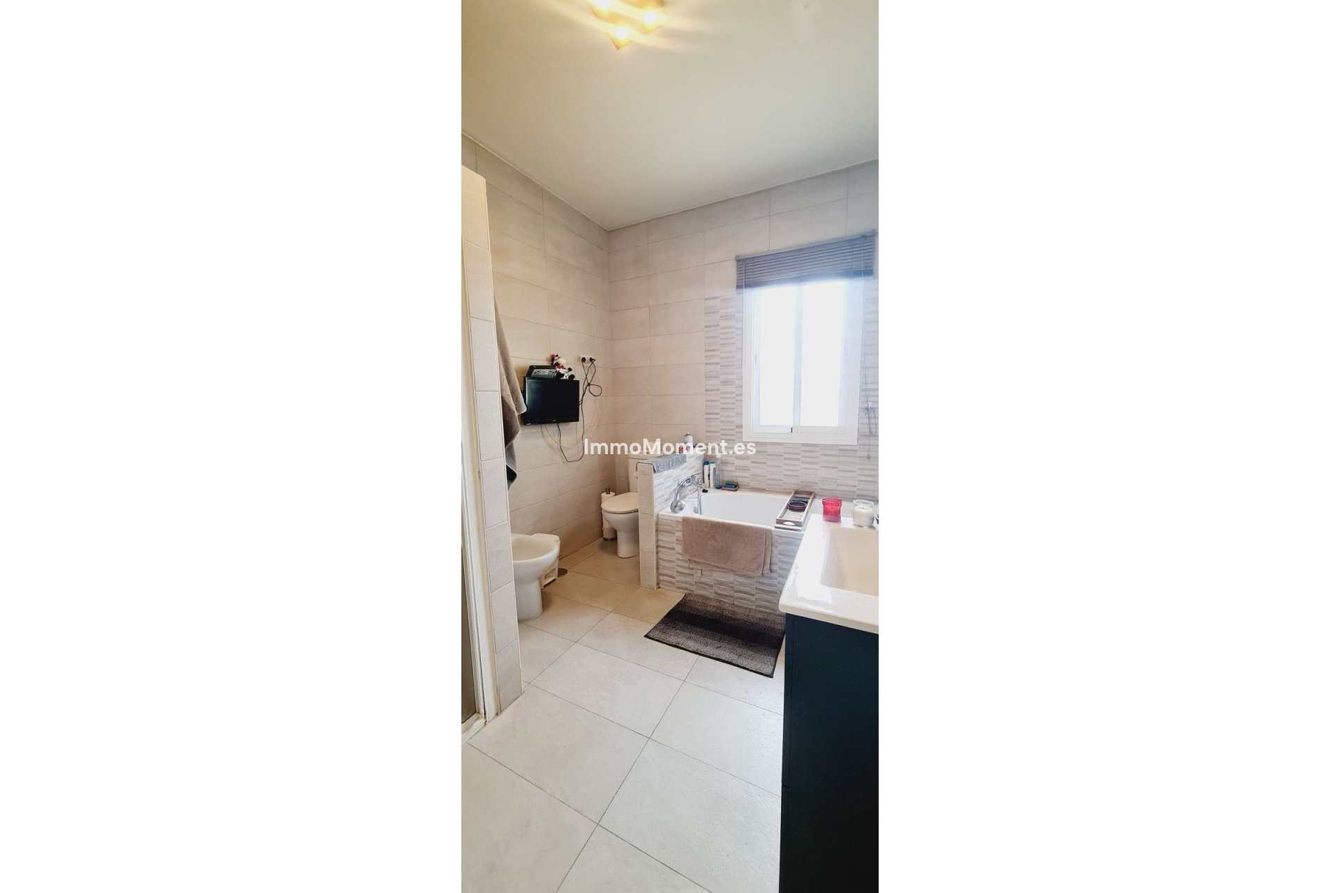 Resale - Detached villa - Inland  - Alhaurín de la Torre