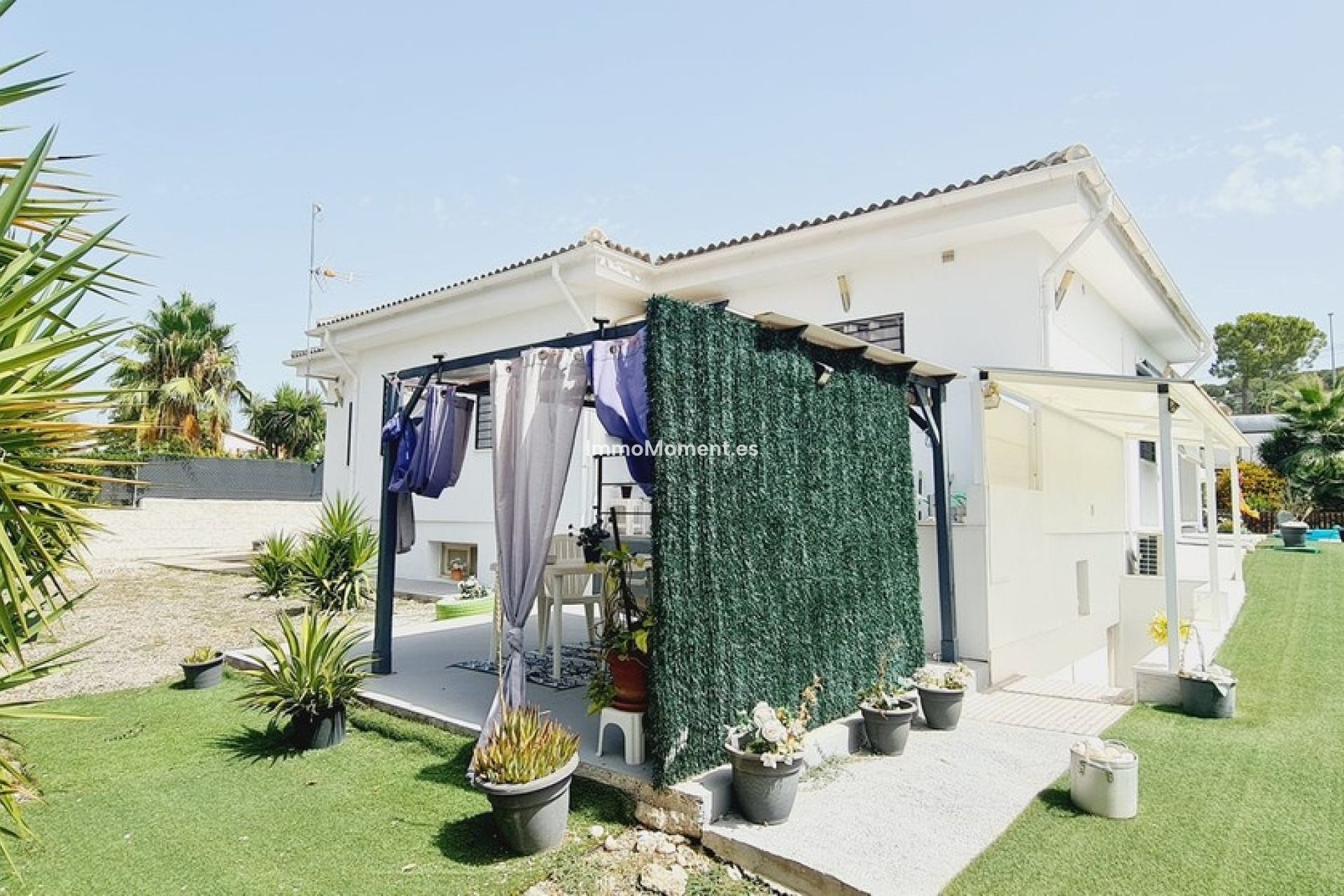 Resale - Detached villa - Inland  - Alhaurín de la Torre