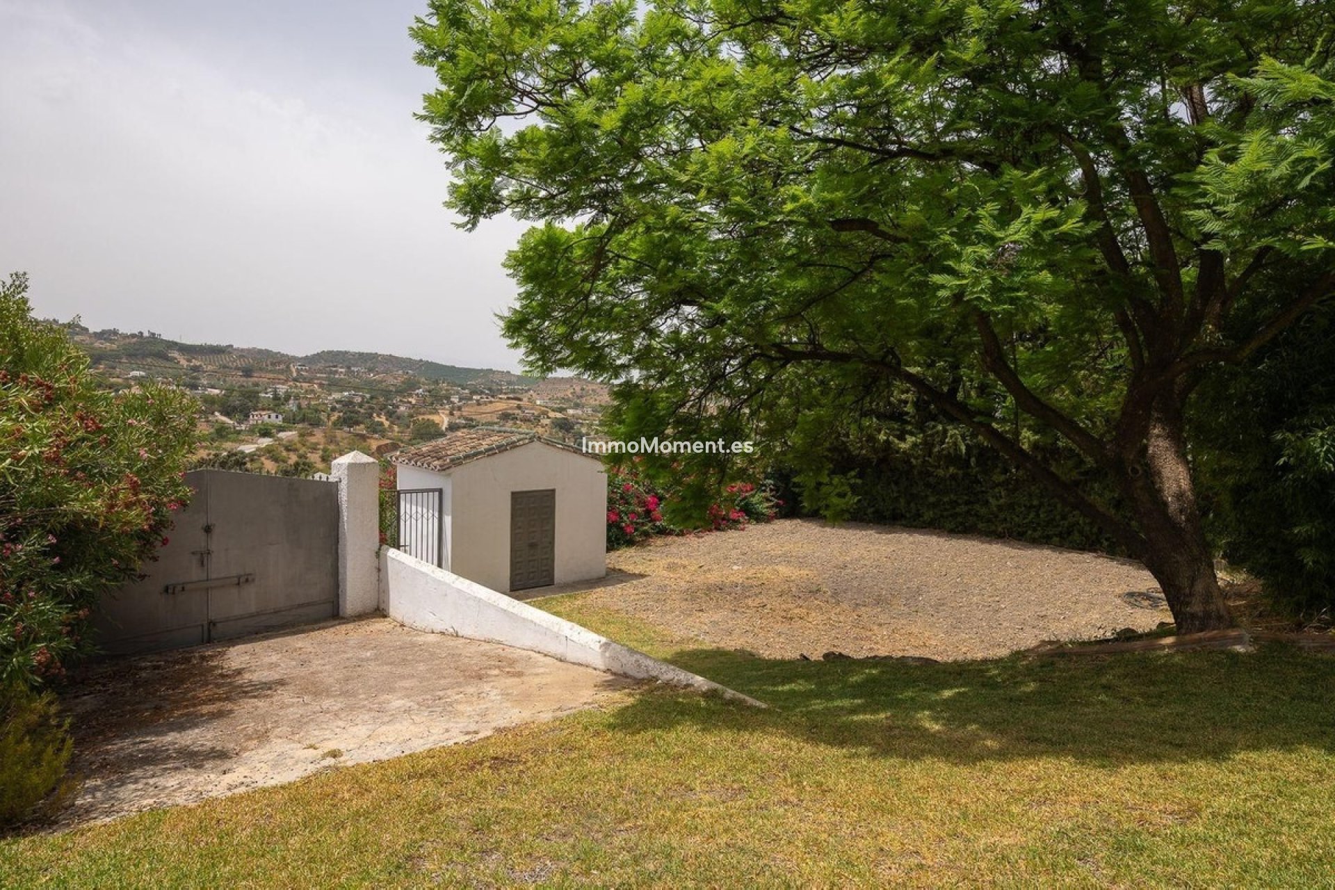 Resale - Detached villa - Inland  - Alhaurín el Grande Centro