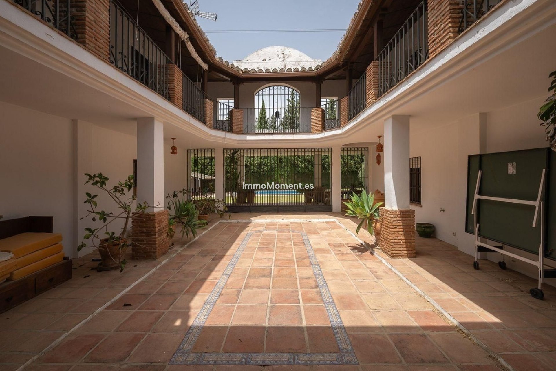 Resale - Detached villa - Inland  - Alhaurín el Grande Centro