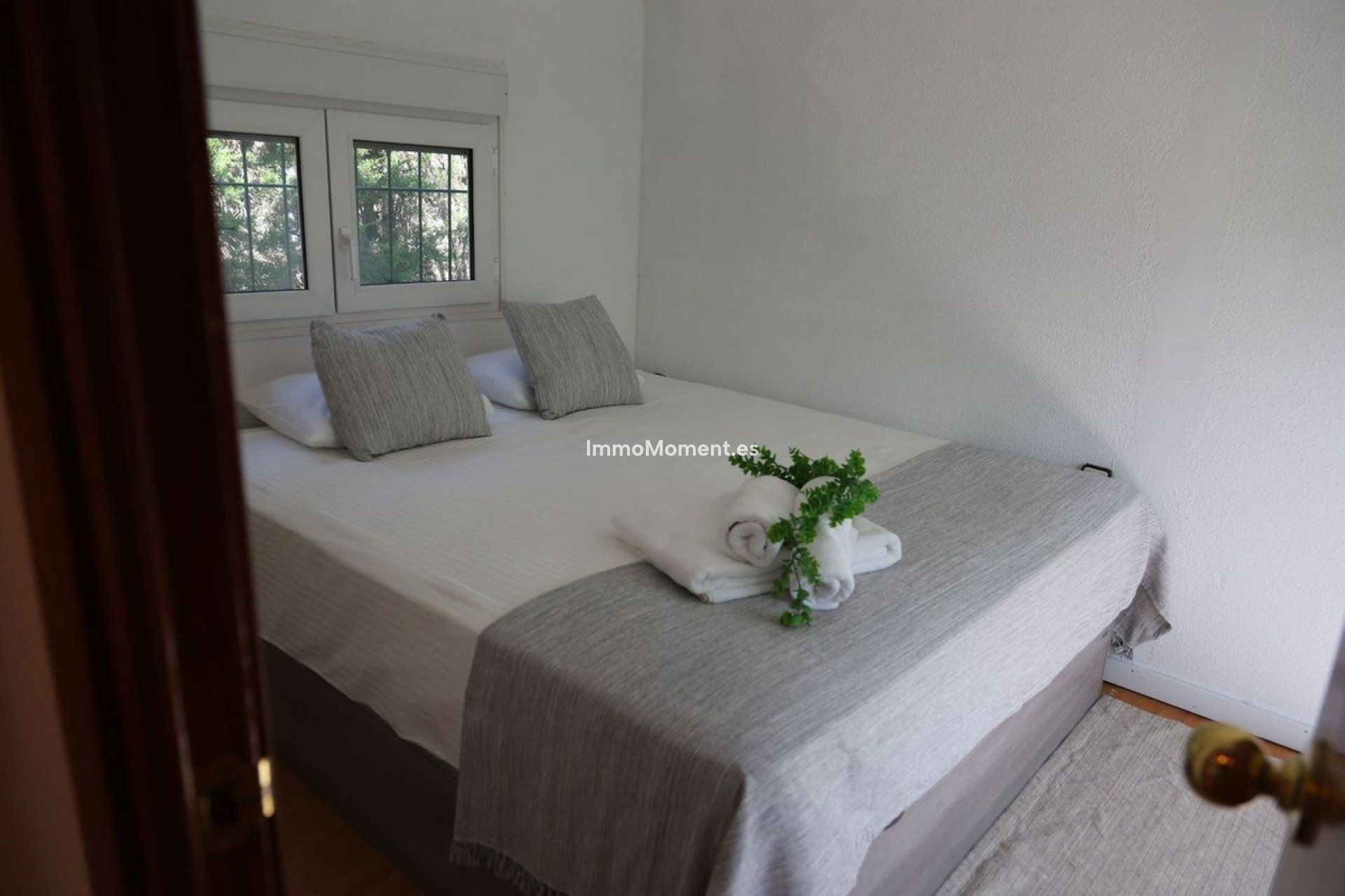 Resale - Detached villa - Inland  - Alhaurín el Grande Centro