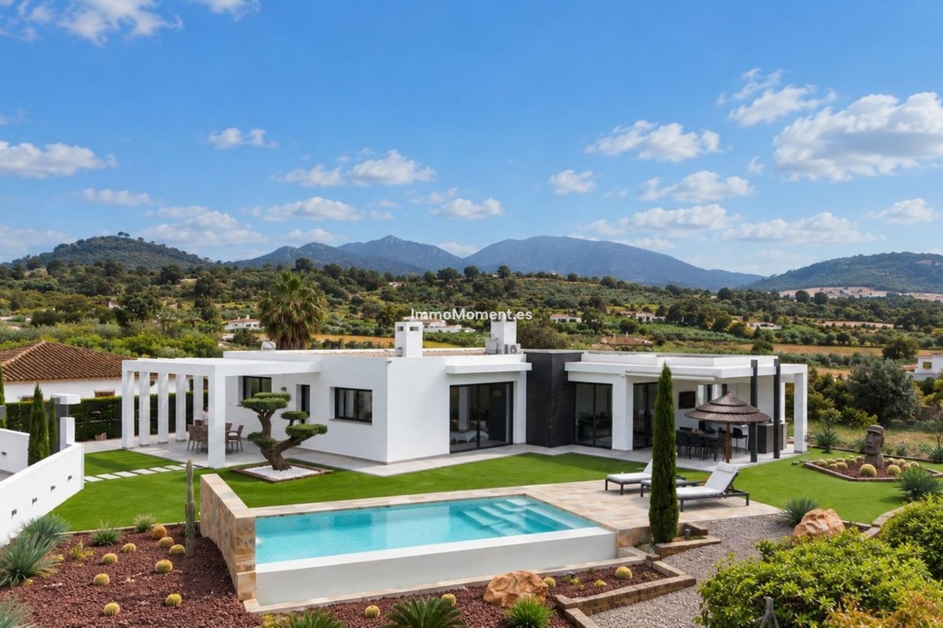 Resale - Detached villa - Inland  - Alhaurín el Grande Centro