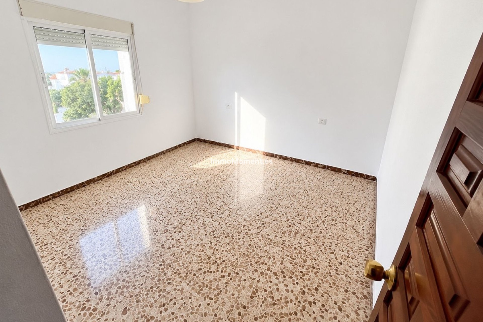 Resale - Detached villa - Inland  - Alhaurín el Grande Centro