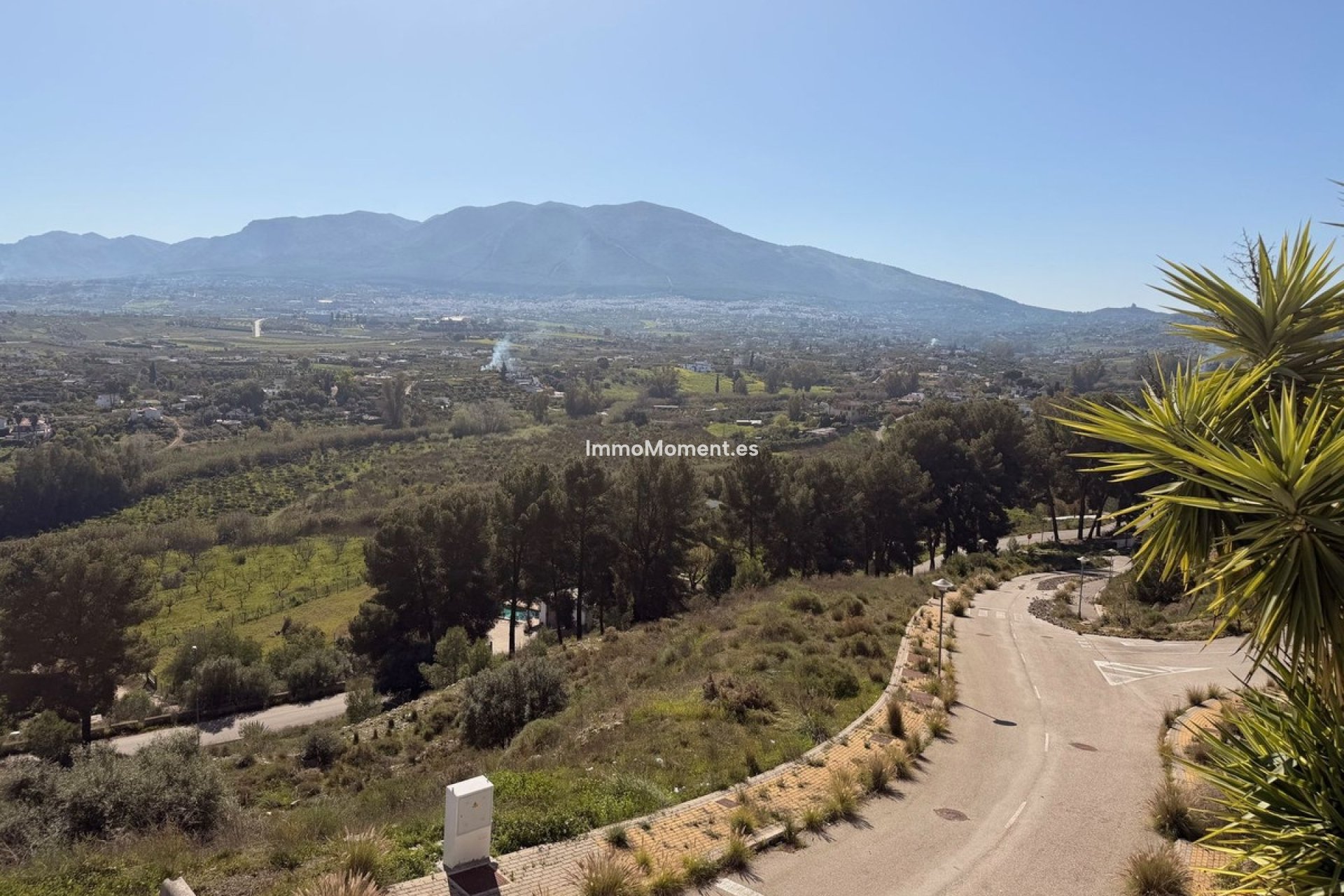 Resale - Detached villa - Inland  - Alhaurín el Grande Centro