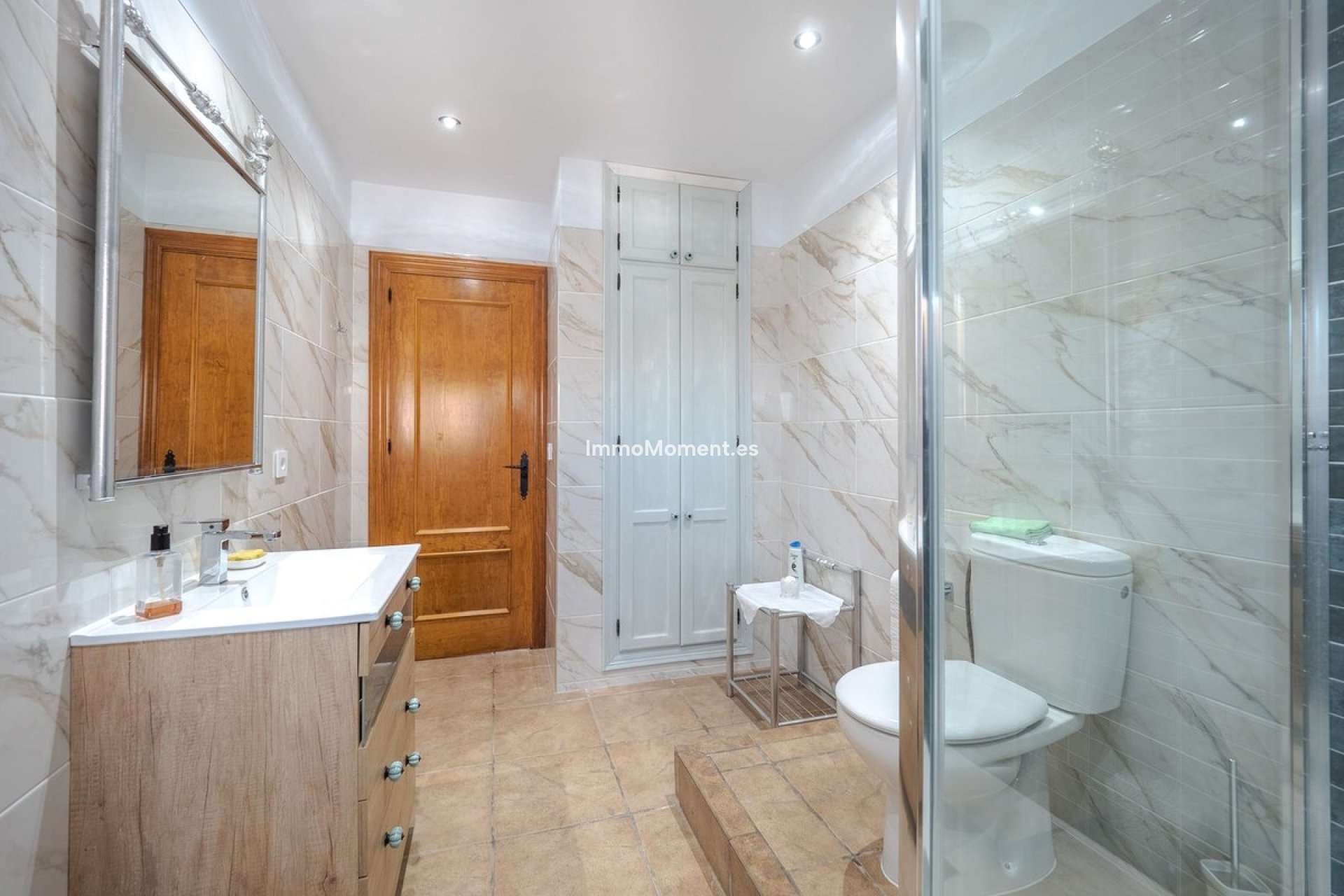 Resale - Detached villa - Inland  - Alhaurín el Grande Centro