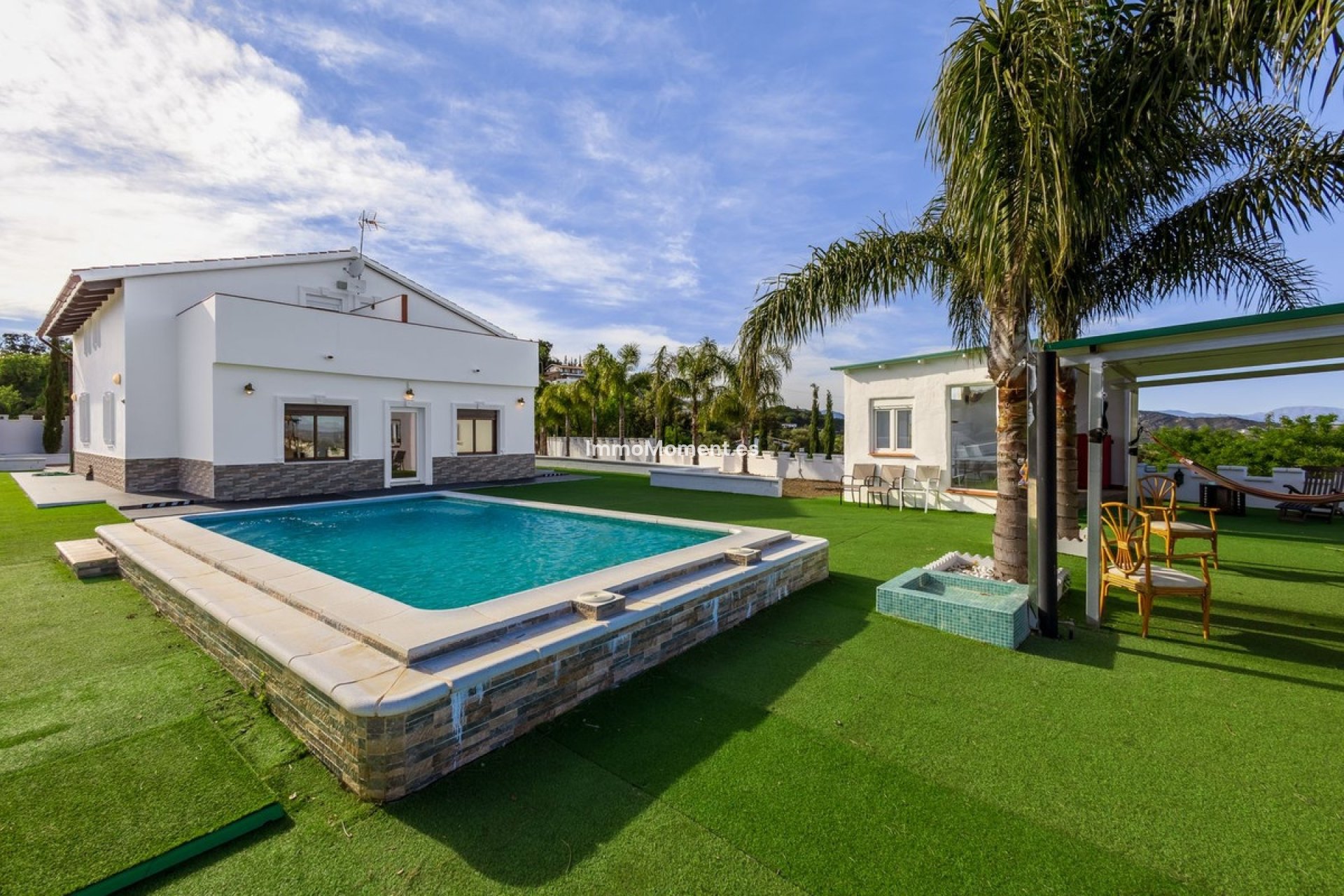 Resale - Detached villa - Inland  - Alhaurín el Grande Centro
