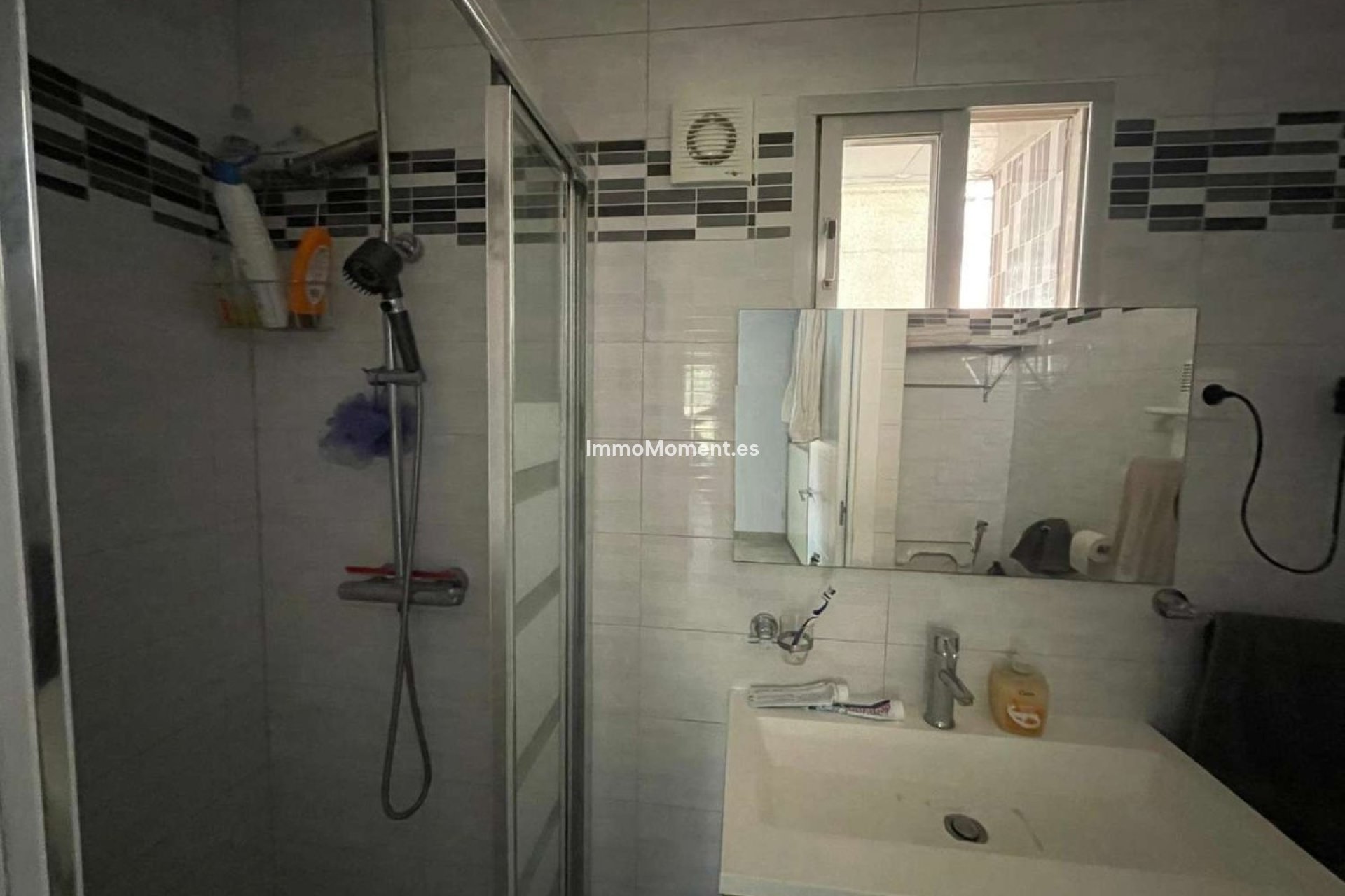 Resale - Detached villa - Inland  - Alhaurín el Grande Centro