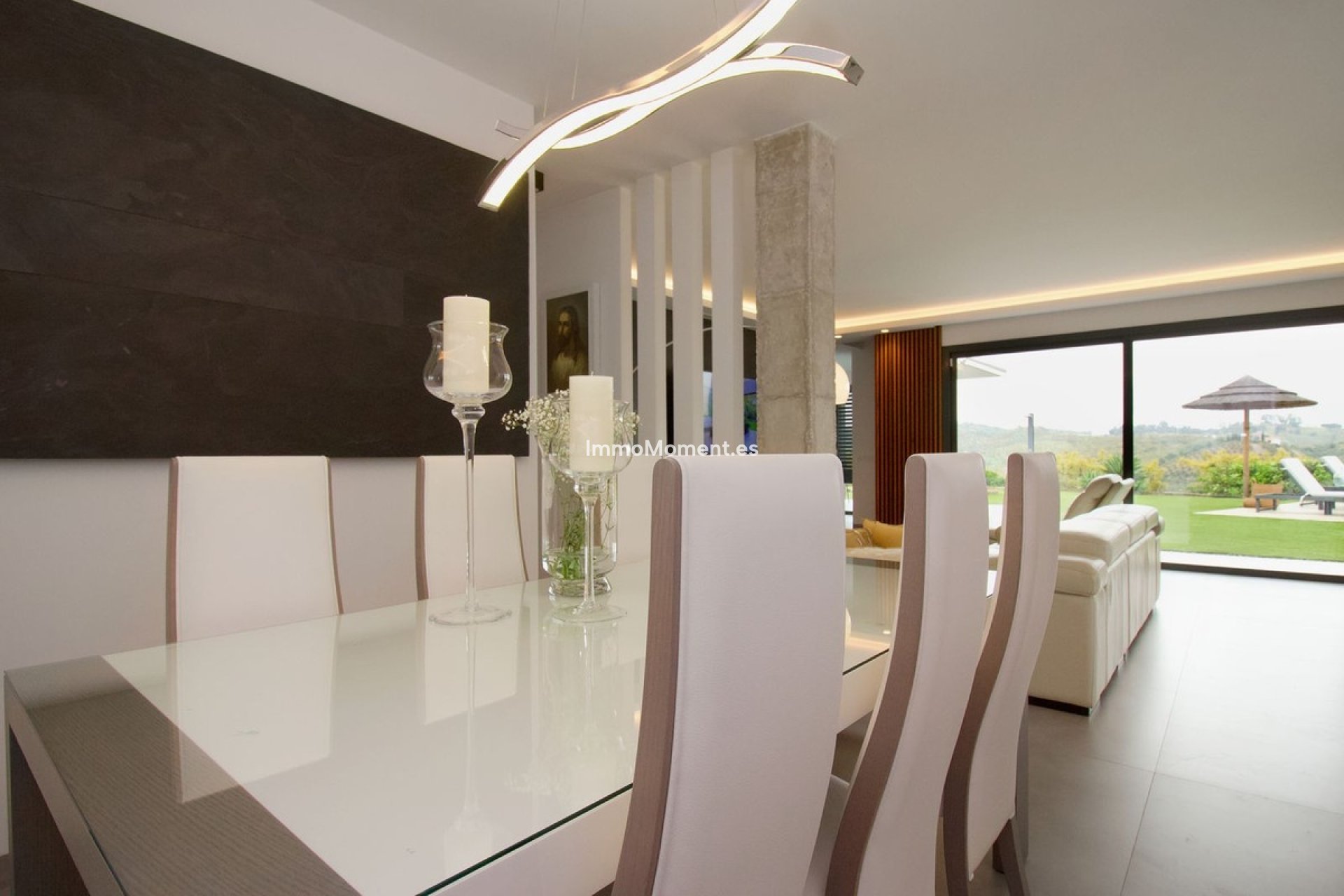 Resale - Detached villa - Inland  - Alhaurín el Grande Centro