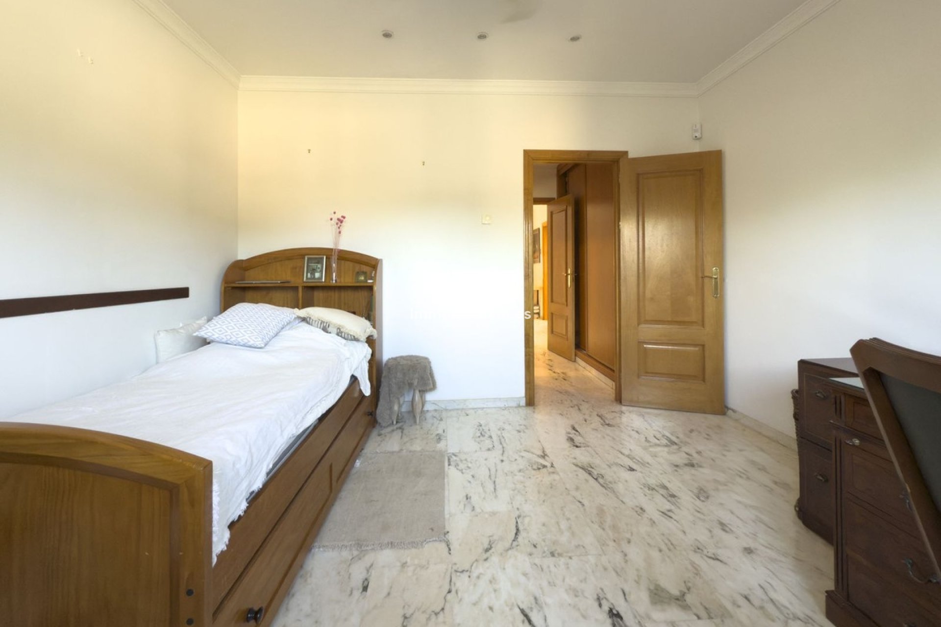 Resale - Detached villa - Inland  - Alhaurín el Grande Centro