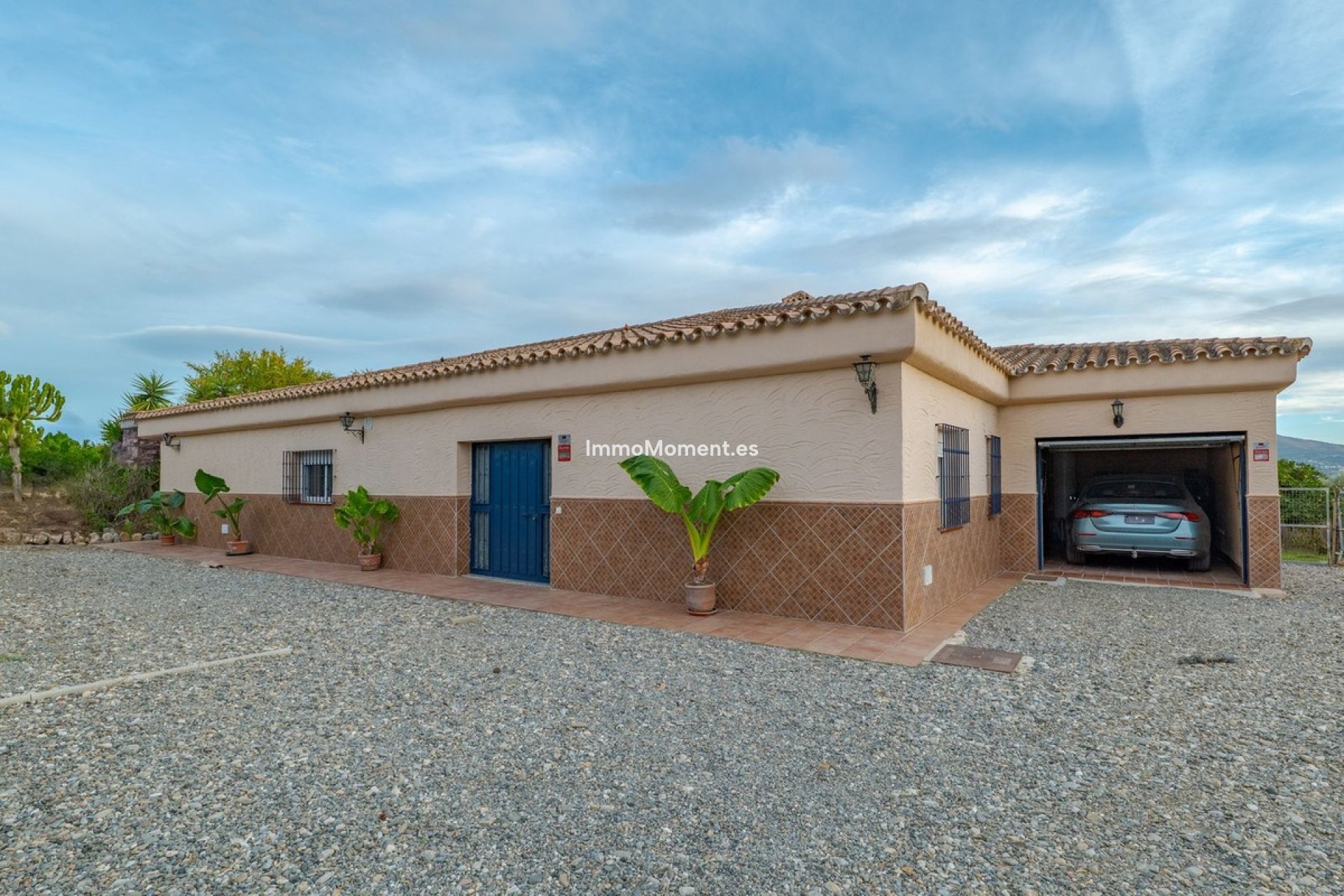 Resale - Detached villa - Inland  - Alhaurín el Grande Centro