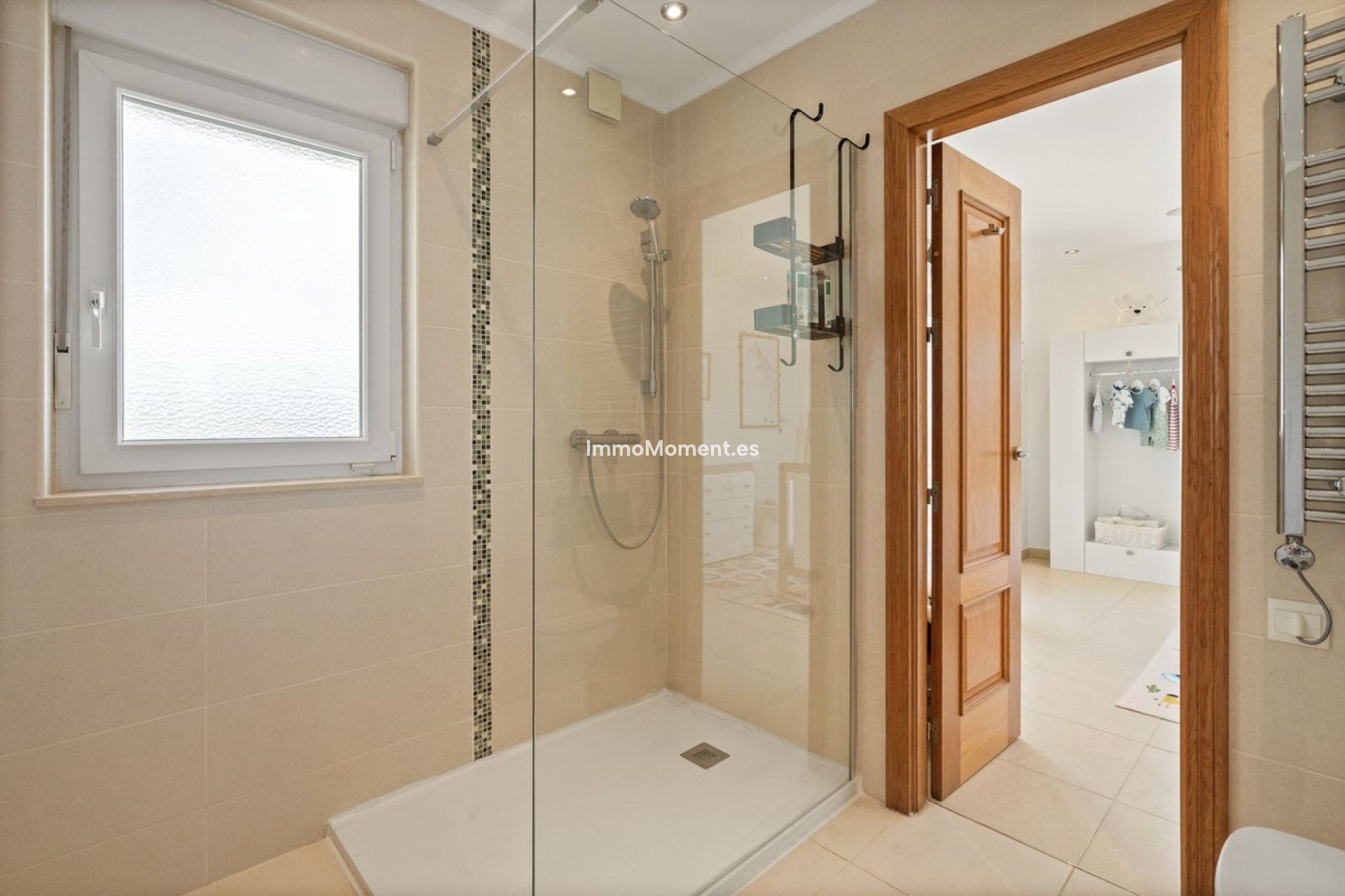Resale - Detached villa - Inland  - Alhaurín el Grande Centro