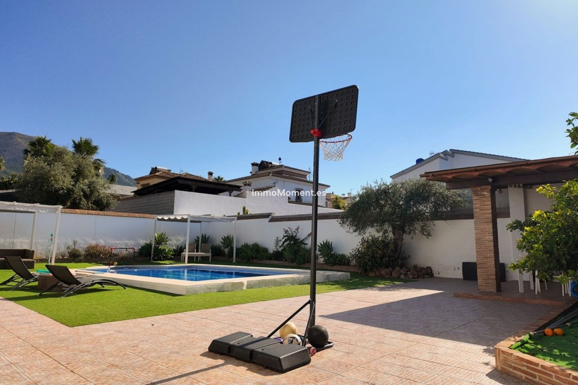 Resale - Detached villa - Inland  - Alhaurín el Grande Centro