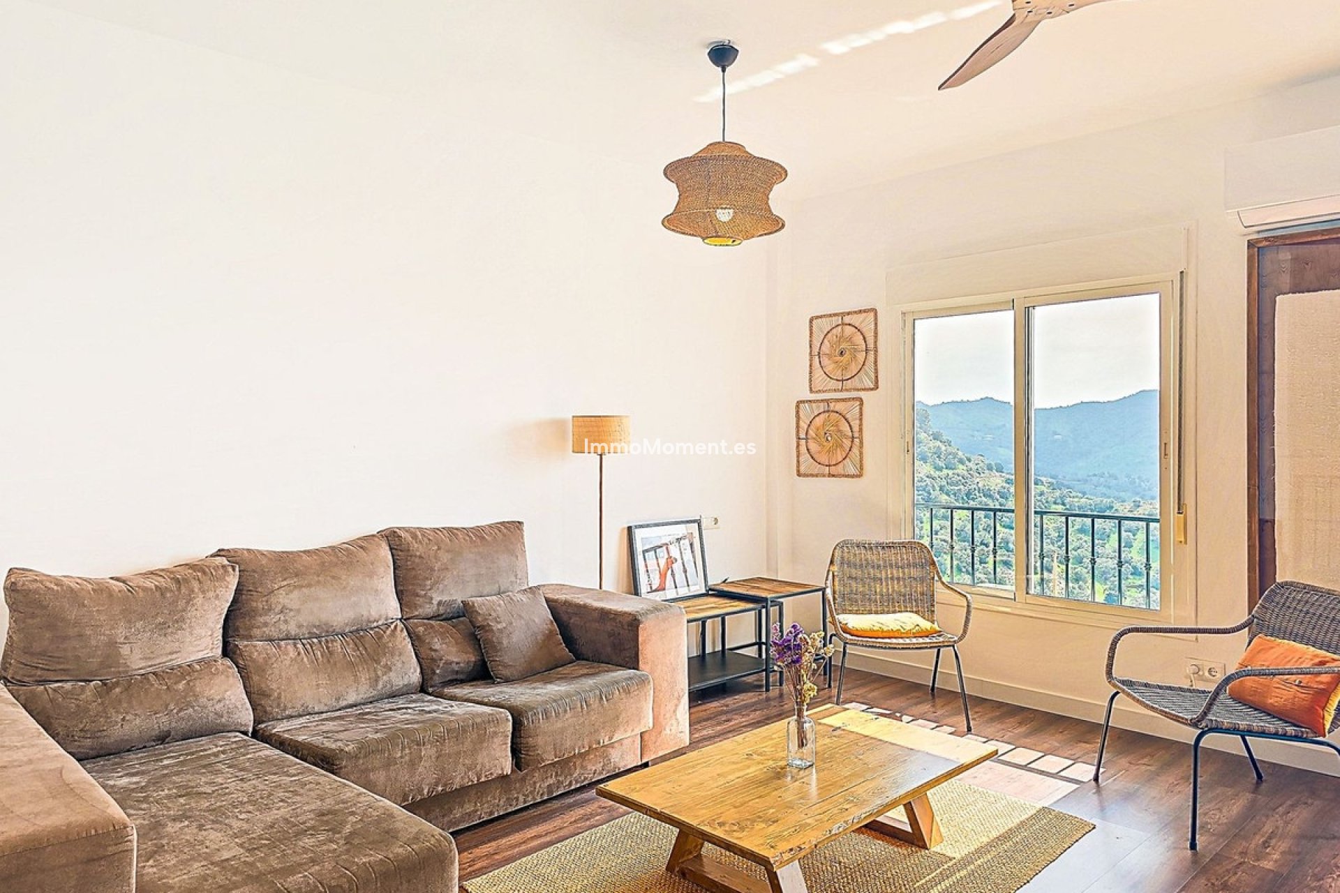 Resale - Detached villa - Inland  - Almogía