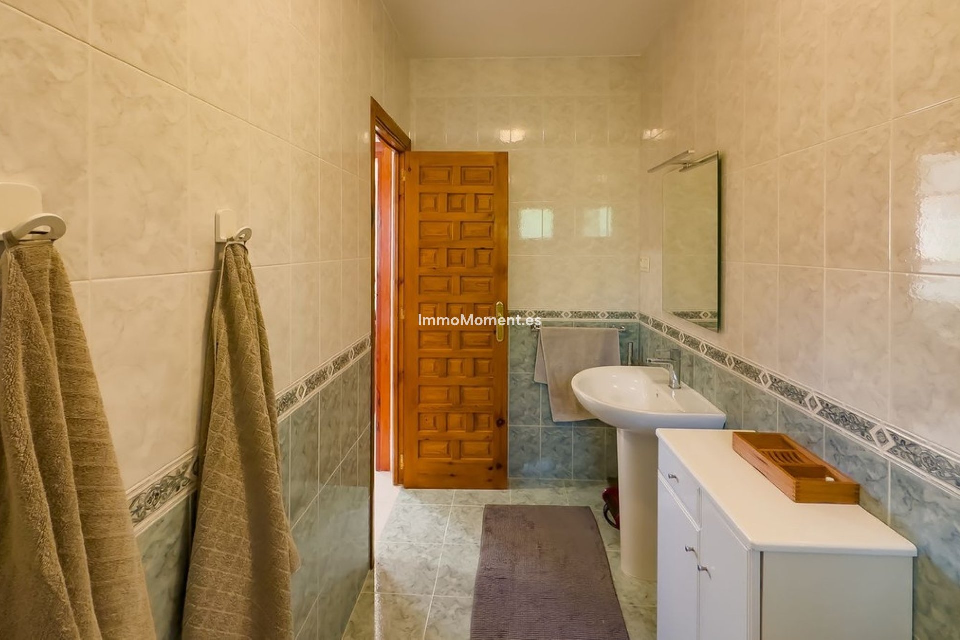 Resale - Detached villa - Inland  - Almogía
