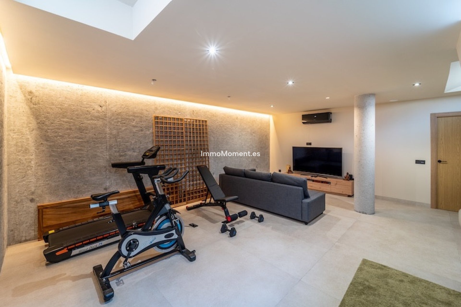 Resale - Detached villa - Inland  - Churriana