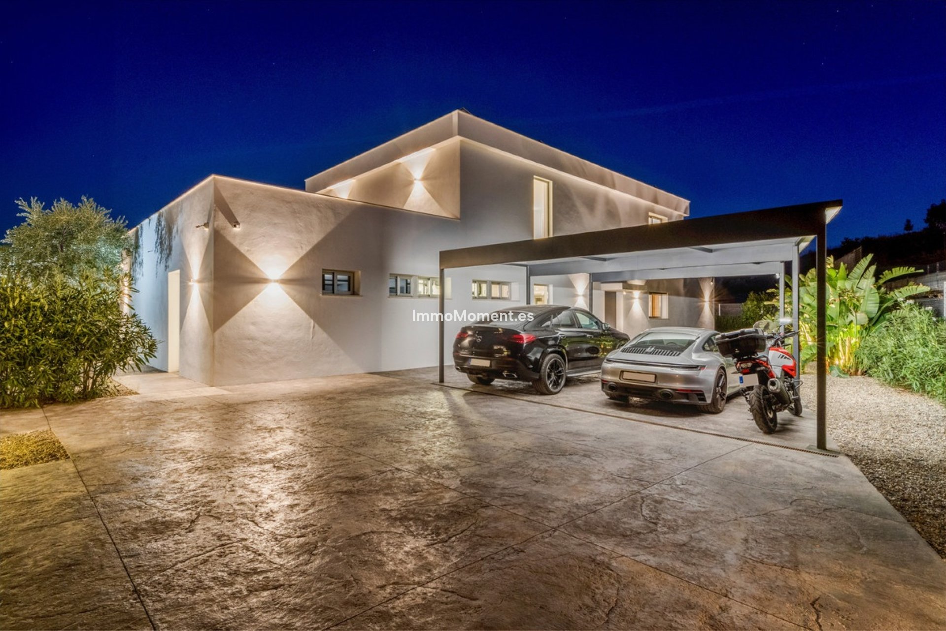 Resale - Detached villa - Inland  - Coín