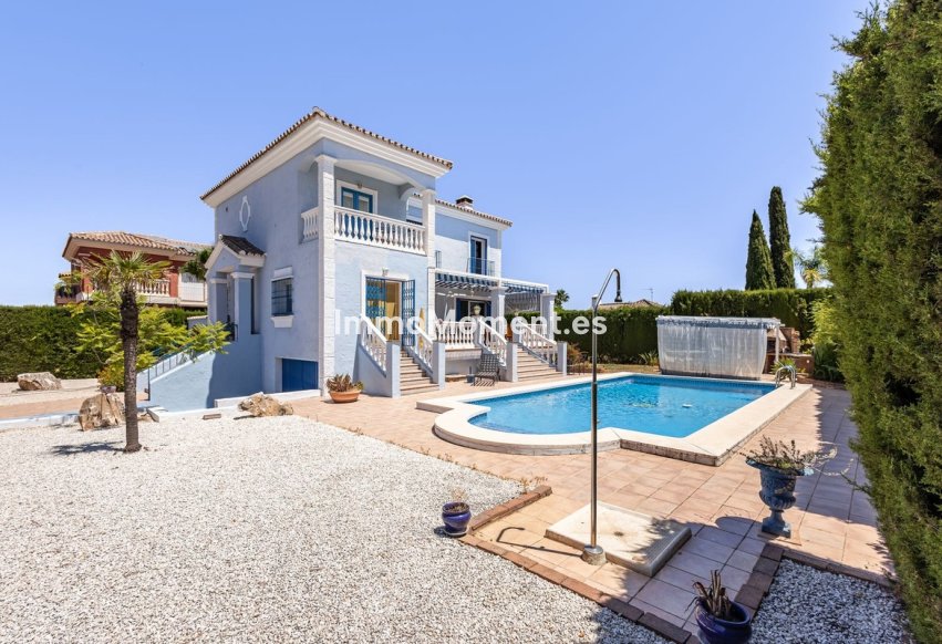 Resale - Detached villa - Inland  - Coín