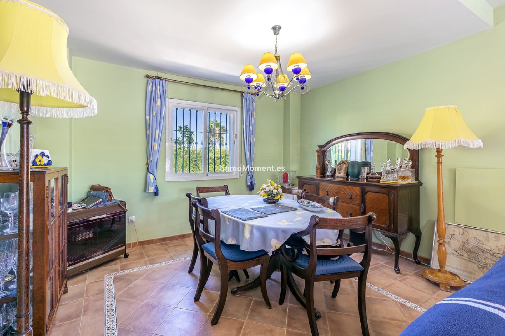 Resale - Detached villa - Inland  - Coín