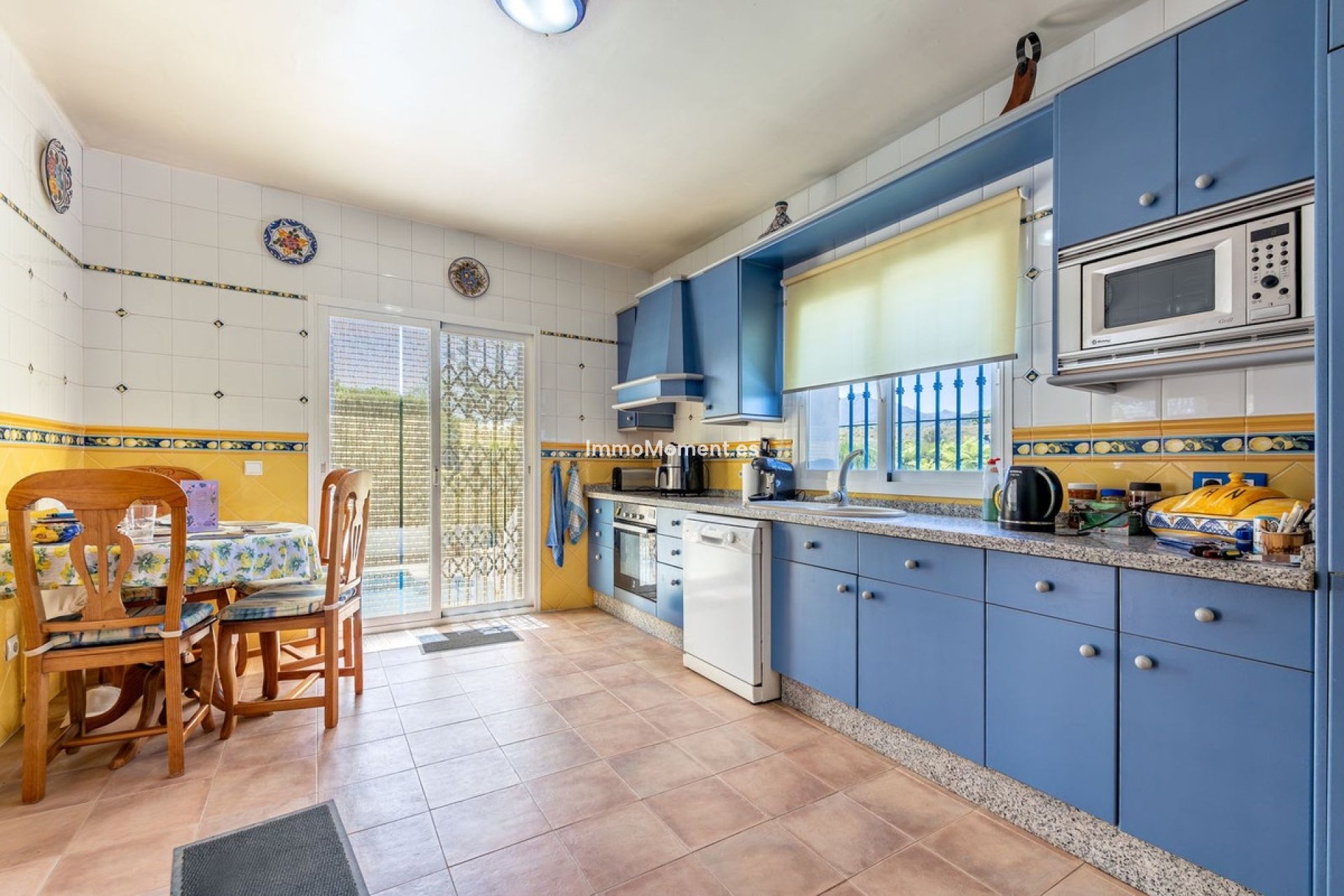 Resale - Detached villa - Inland  - Coín