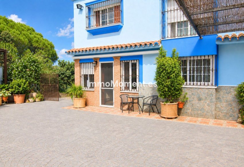 Resale - Detached villa - Inland  - Coín
