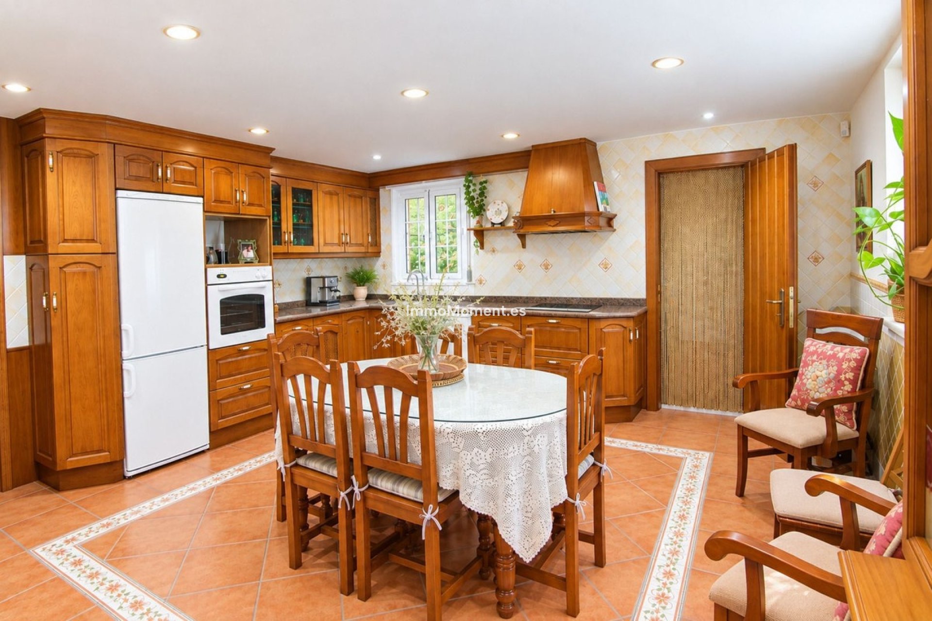 Resale - Detached villa - Inland  - Coín
