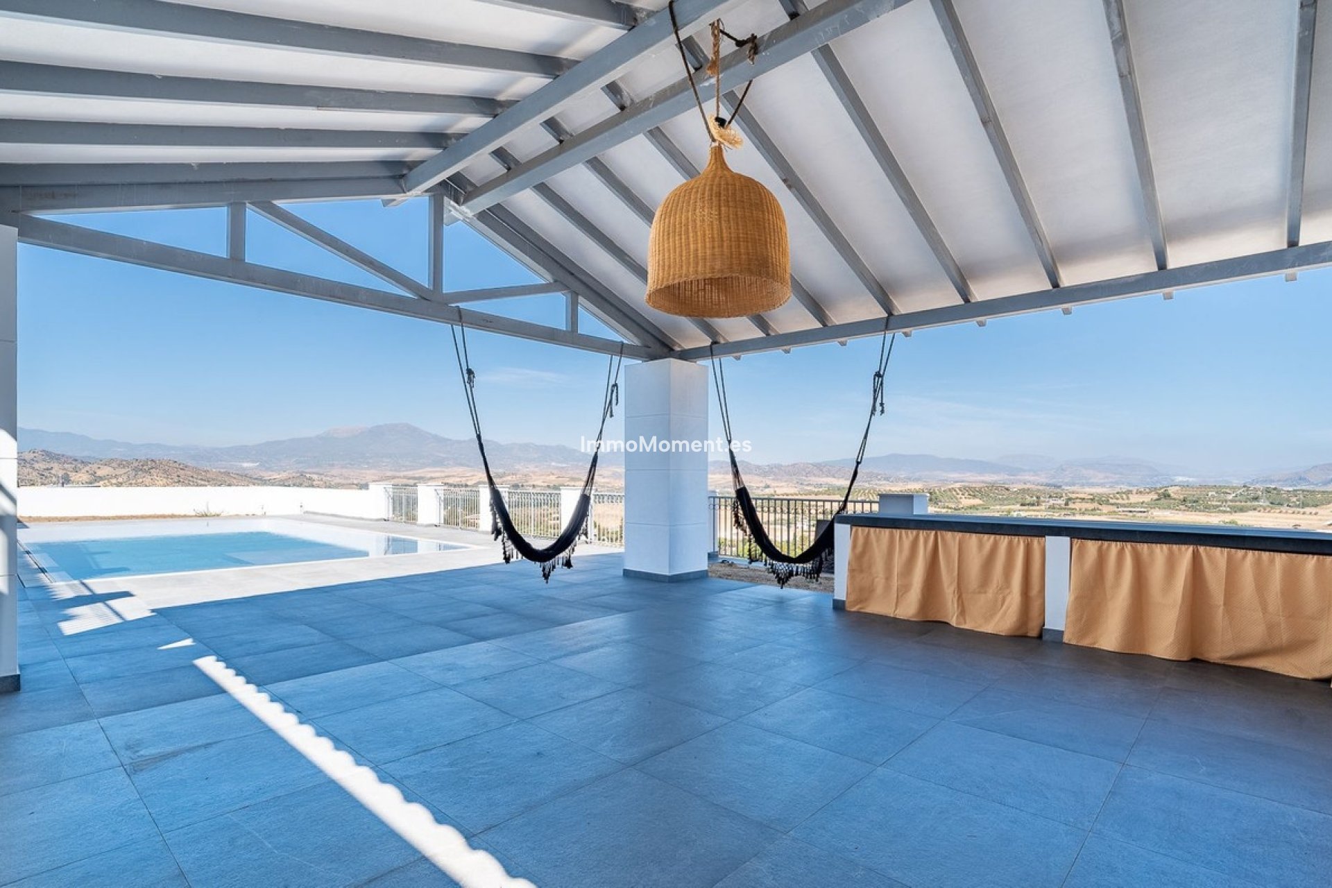 Resale - Detached villa - Inland  - Coín