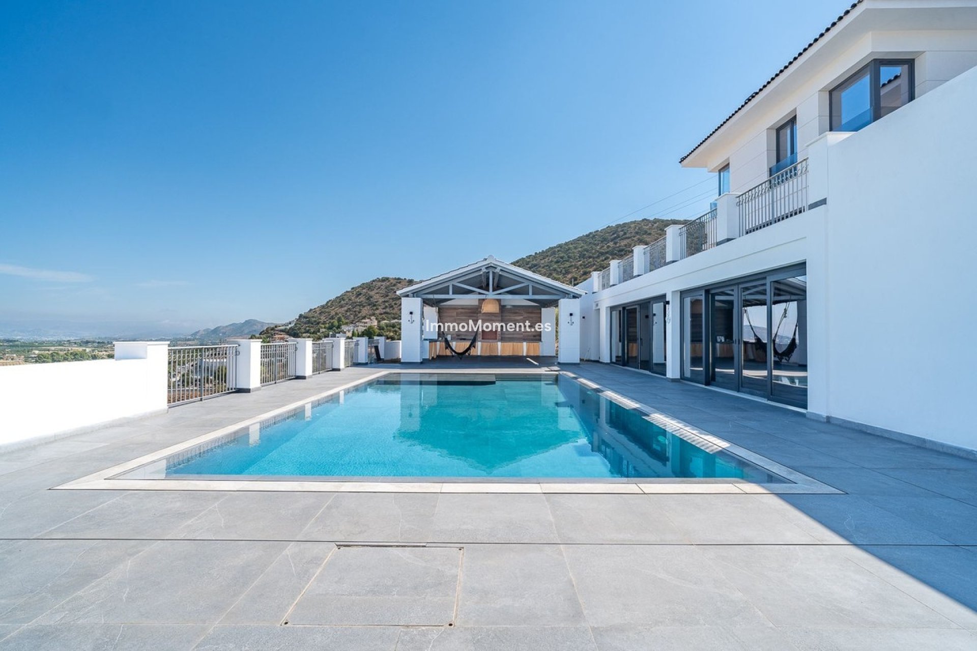 Resale - Detached villa - Inland  - Coín