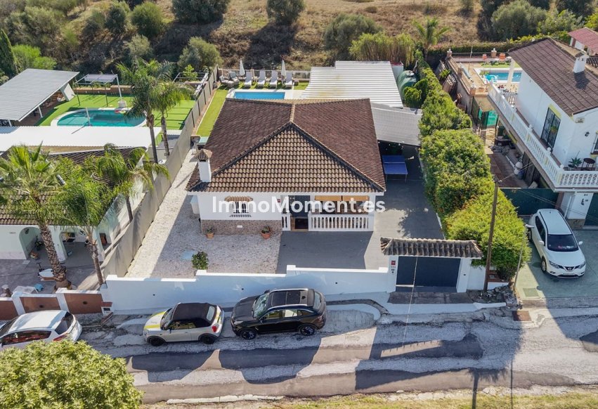Resale - Detached villa - Inland  - Coín